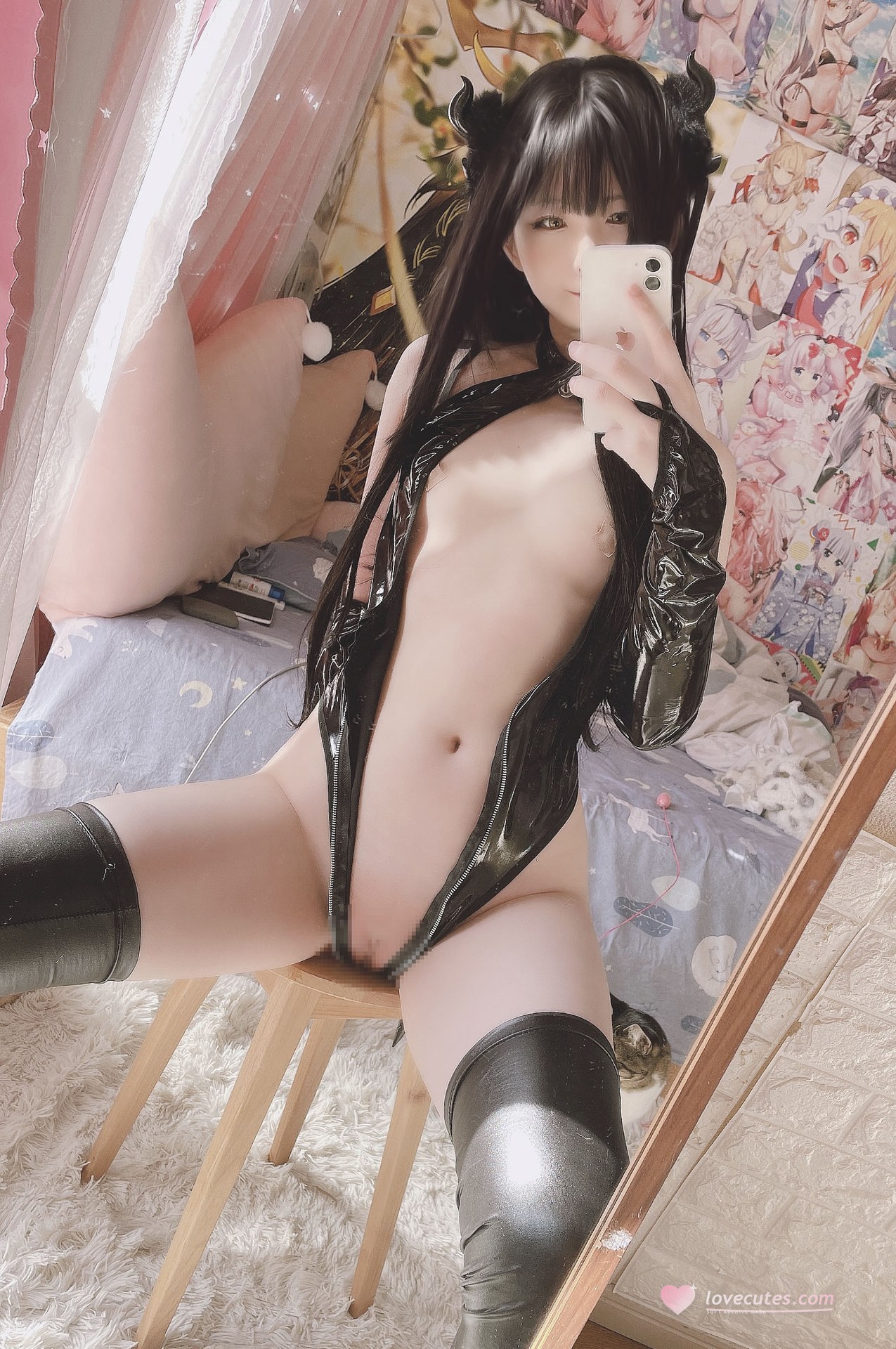 Xi Daidai - Little Devil Latex 사적인 분위기의 실사 사진집 12P2V