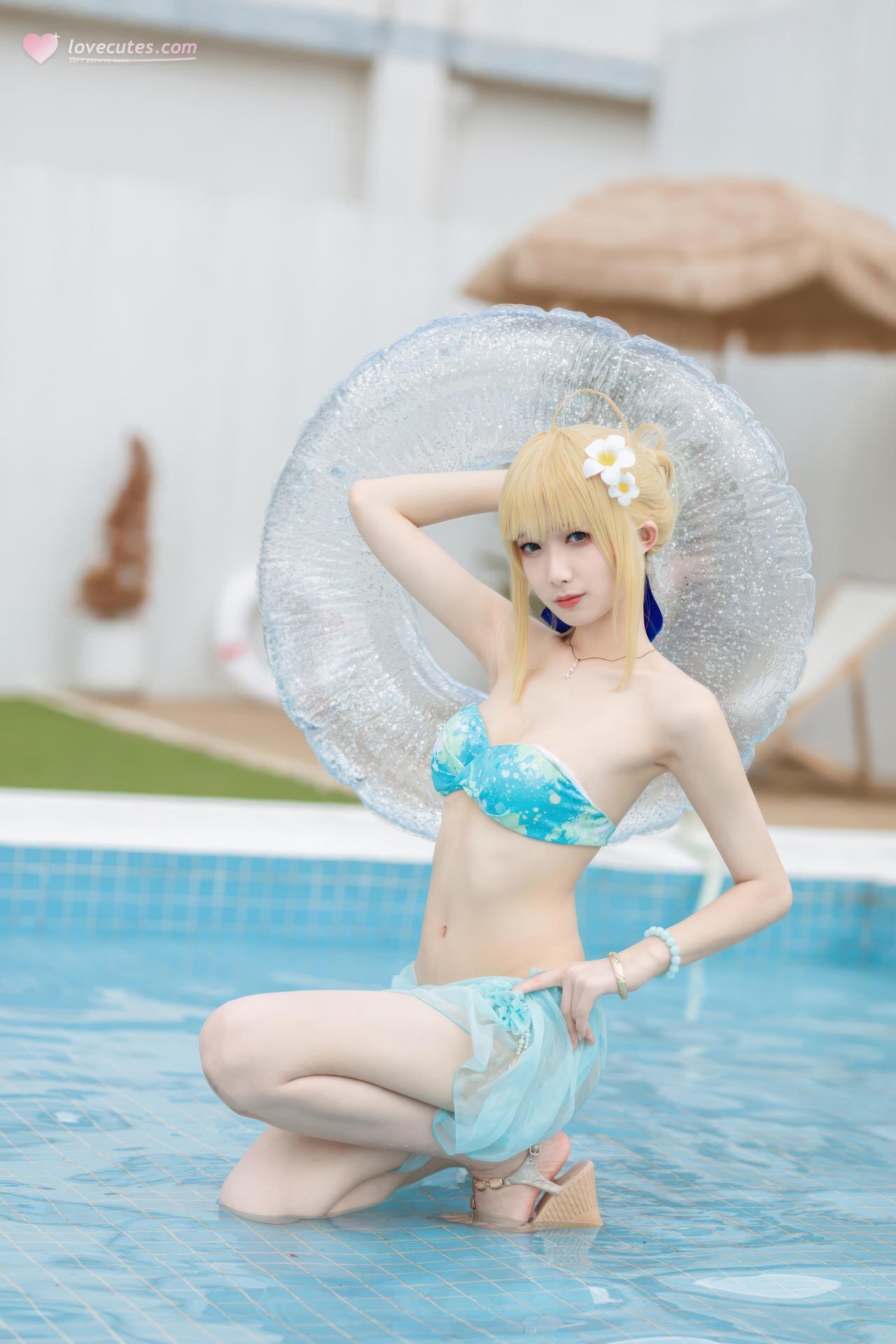 [Cosplay] Feng Jiangjiang v - FGO Saber Swimsuit Cosplay Photo Set 49P