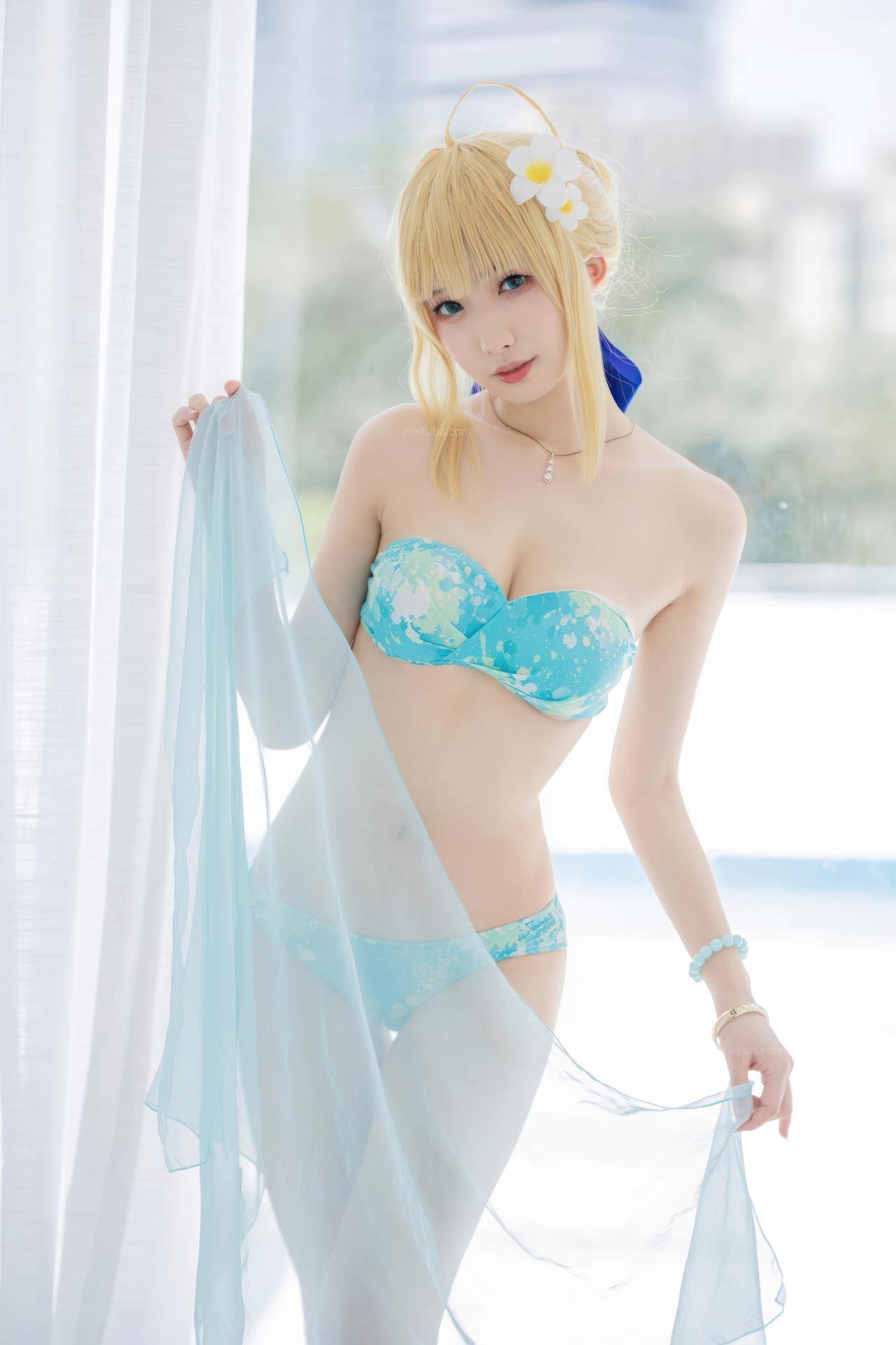 [Cosplay] Feng Jiangjiang v - FGO Saber Swimsuit Cosplay Photo Set 49P
