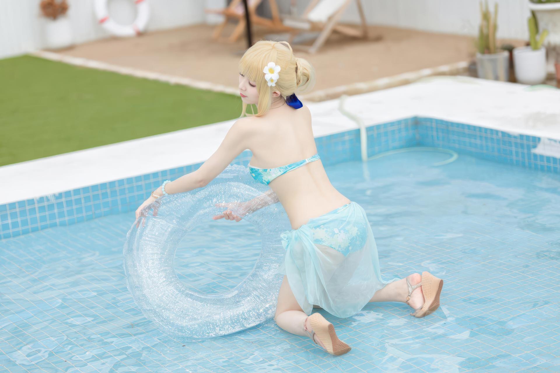 [Cosplay] Feng Jiangjiang v - FGO Saber Swimsuit Cosplay Photo Set 49P