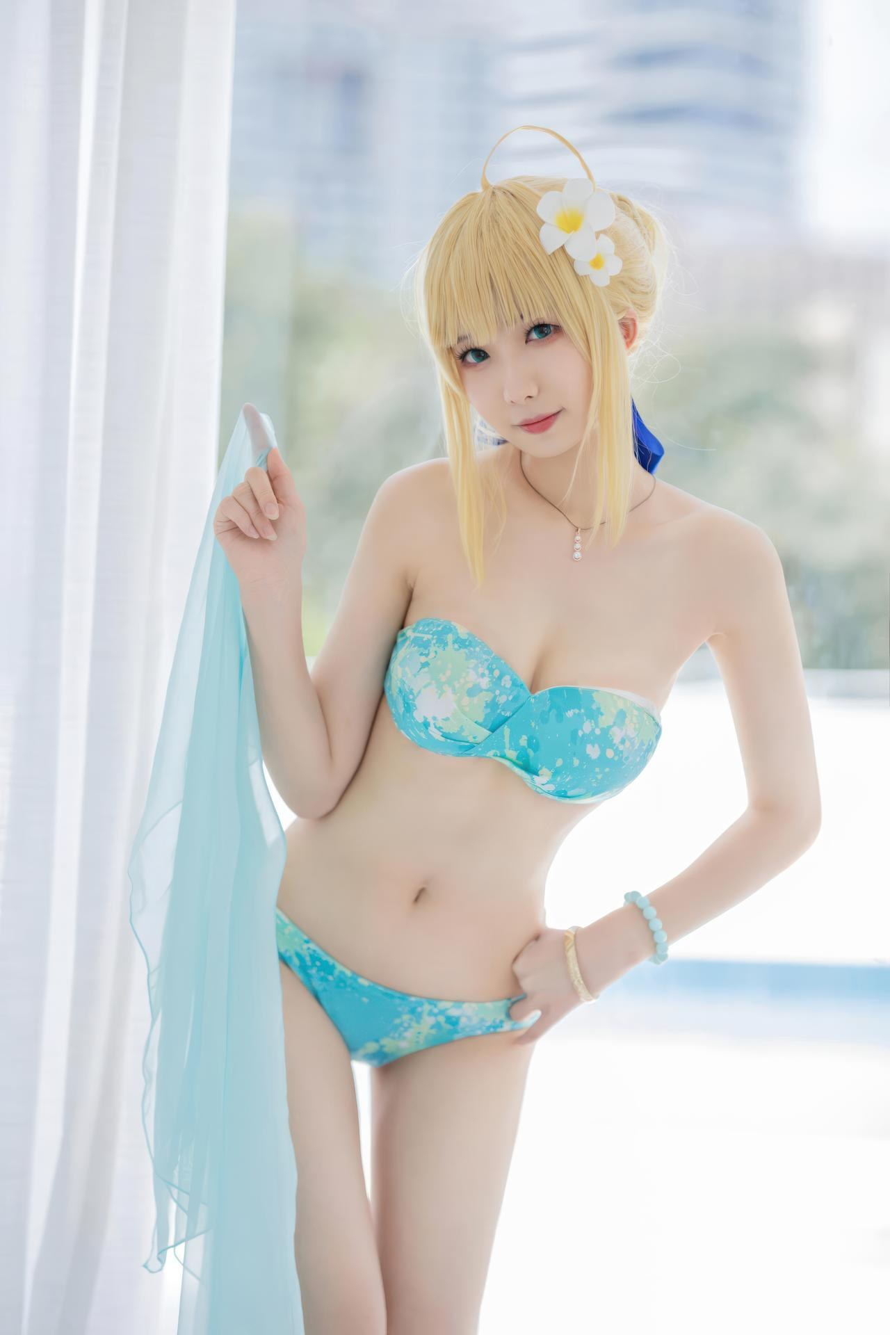 [cosplay] Feng Jiangjiang v - FGO Saber Swimsuit コスプレ写真集 49P