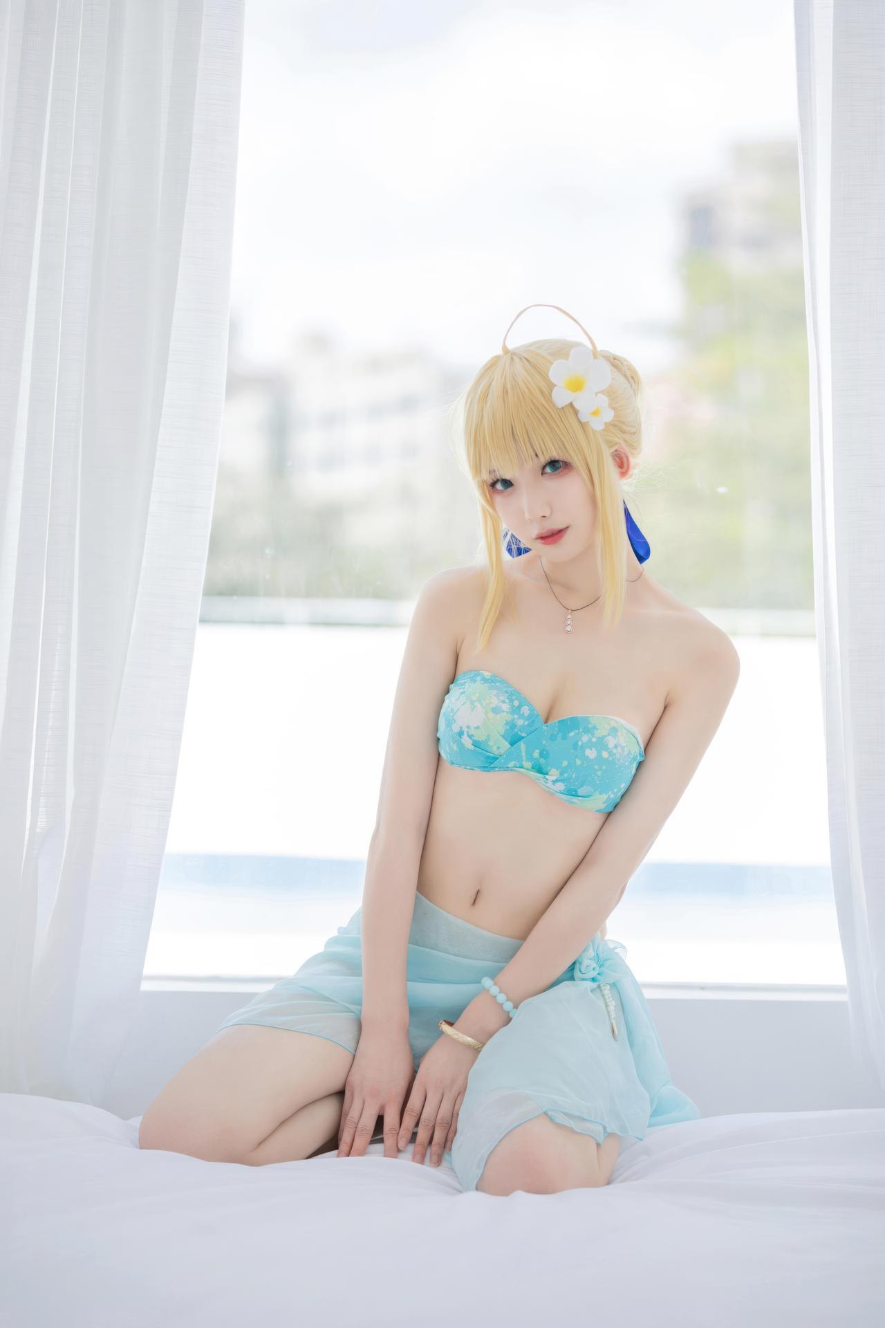 [cosplay] Feng Jiangjiang v - FGO Saber Swimsuit コスプレ写真集 49P