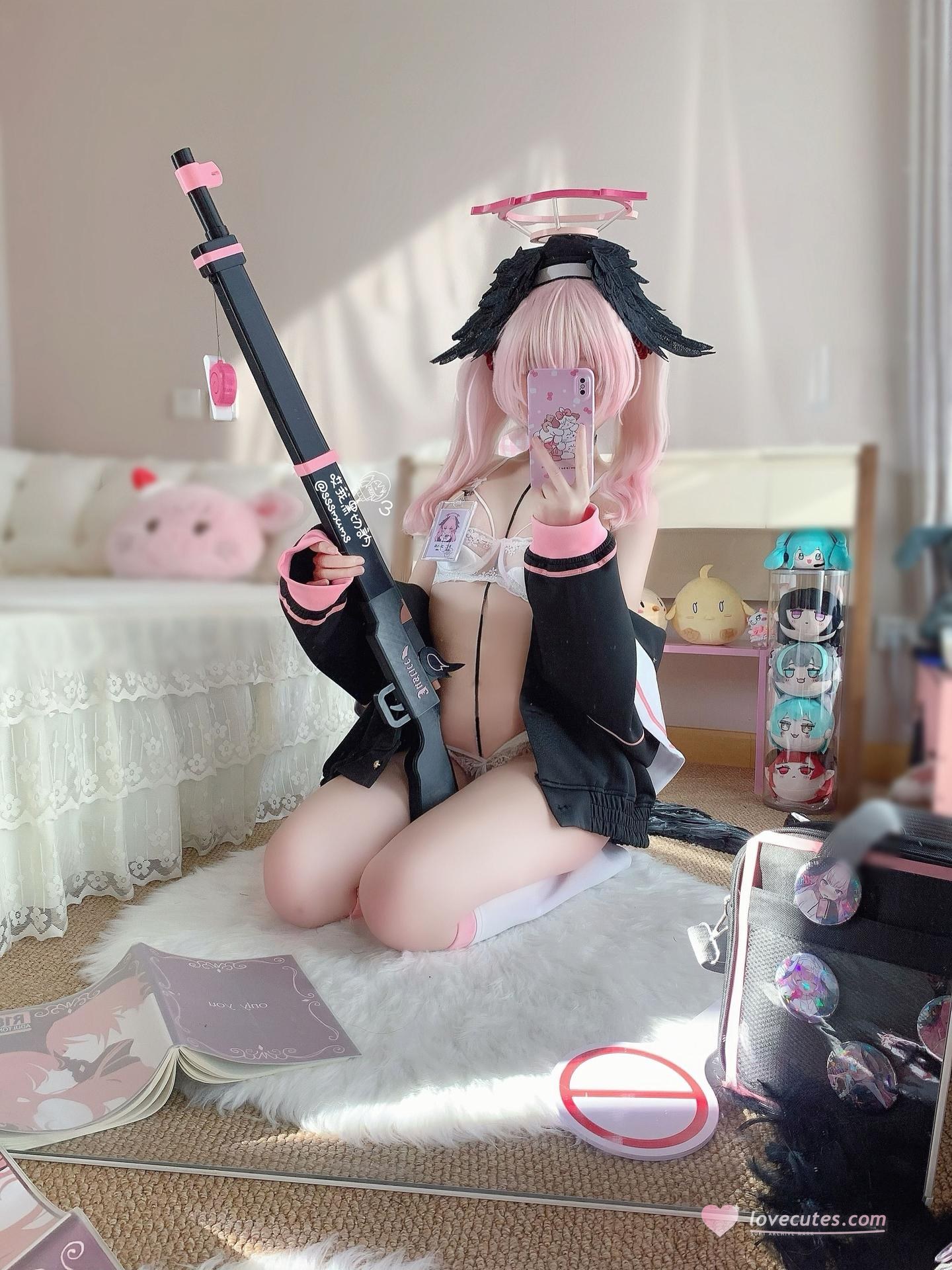 [Cosplay] Quqi Ruanfufu - Blue Archive Koharu White Stockings Foot-Focused Set 46P3V