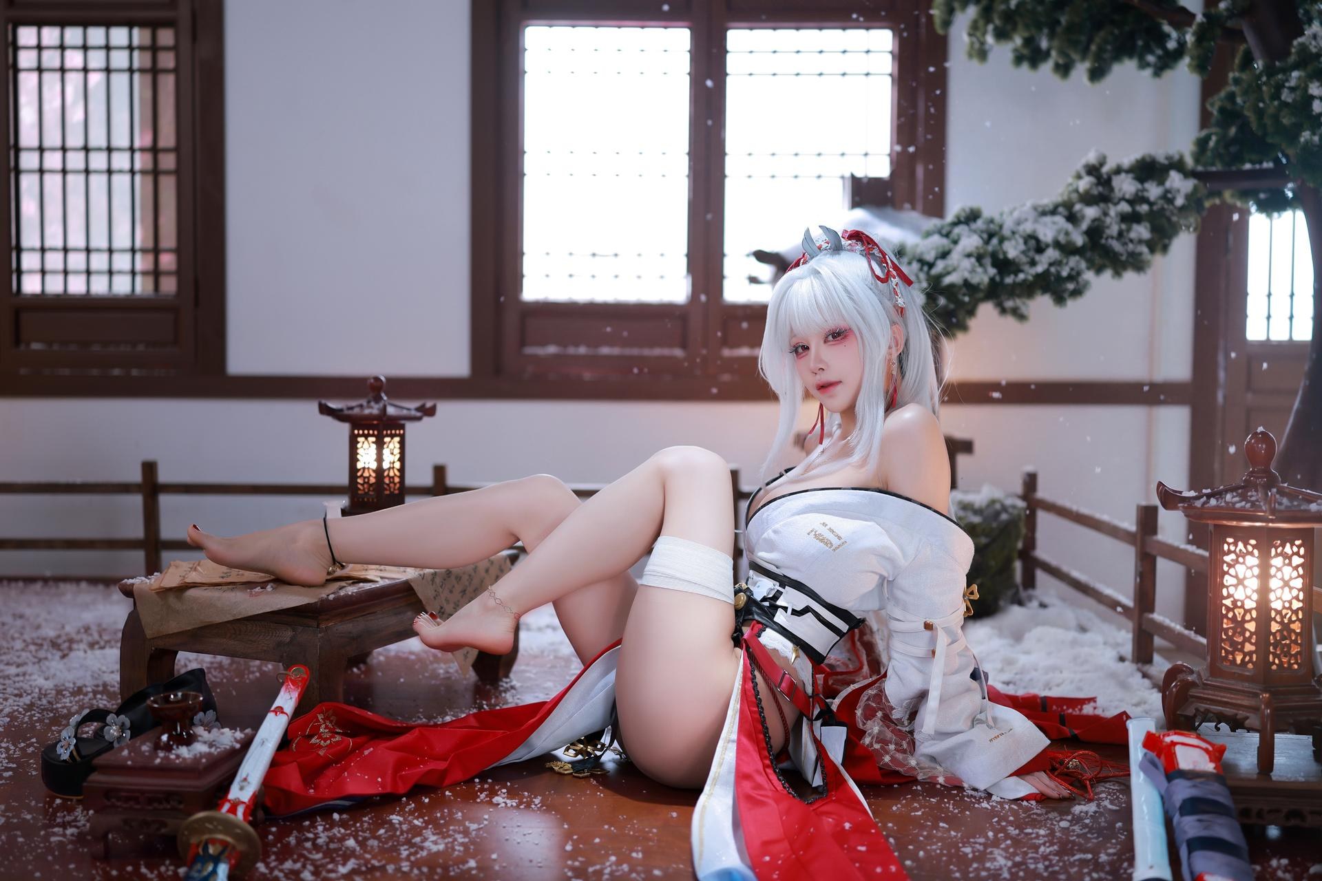 [cosplay] 水淼aqua - 鸣潮 绯雪：鸣潮 绯雪角色還原美腿大尺度 51P