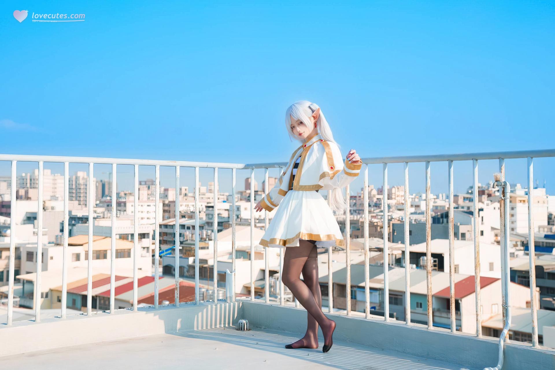 [cosplay] Irisuare(愛莉) - Frieren：Frieren角色還原美腿大尺度 31P