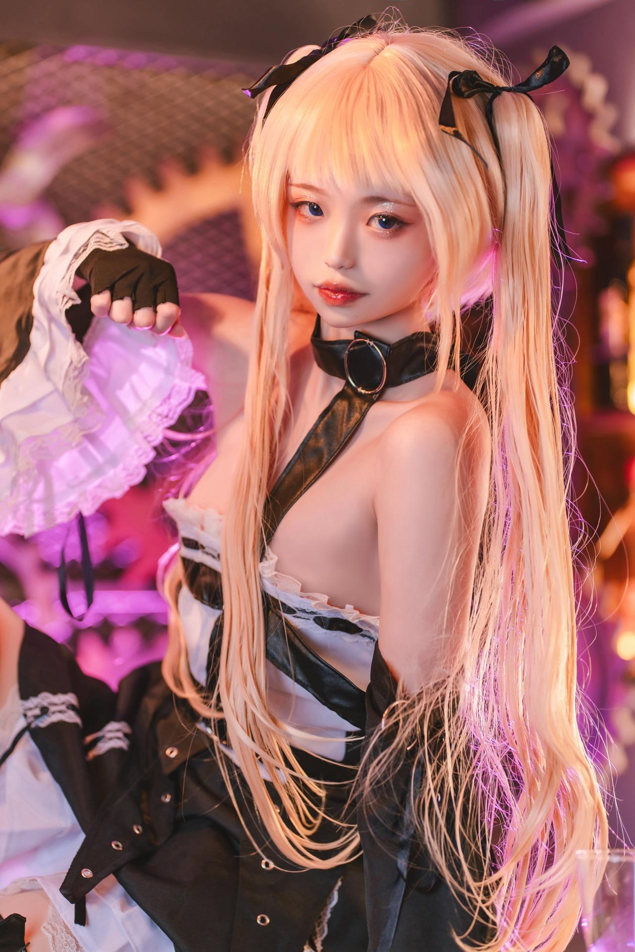 [cosplay] Irisuare(愛莉) - Marie Rose：Marie Rose角色還原美腿大尺度 68P