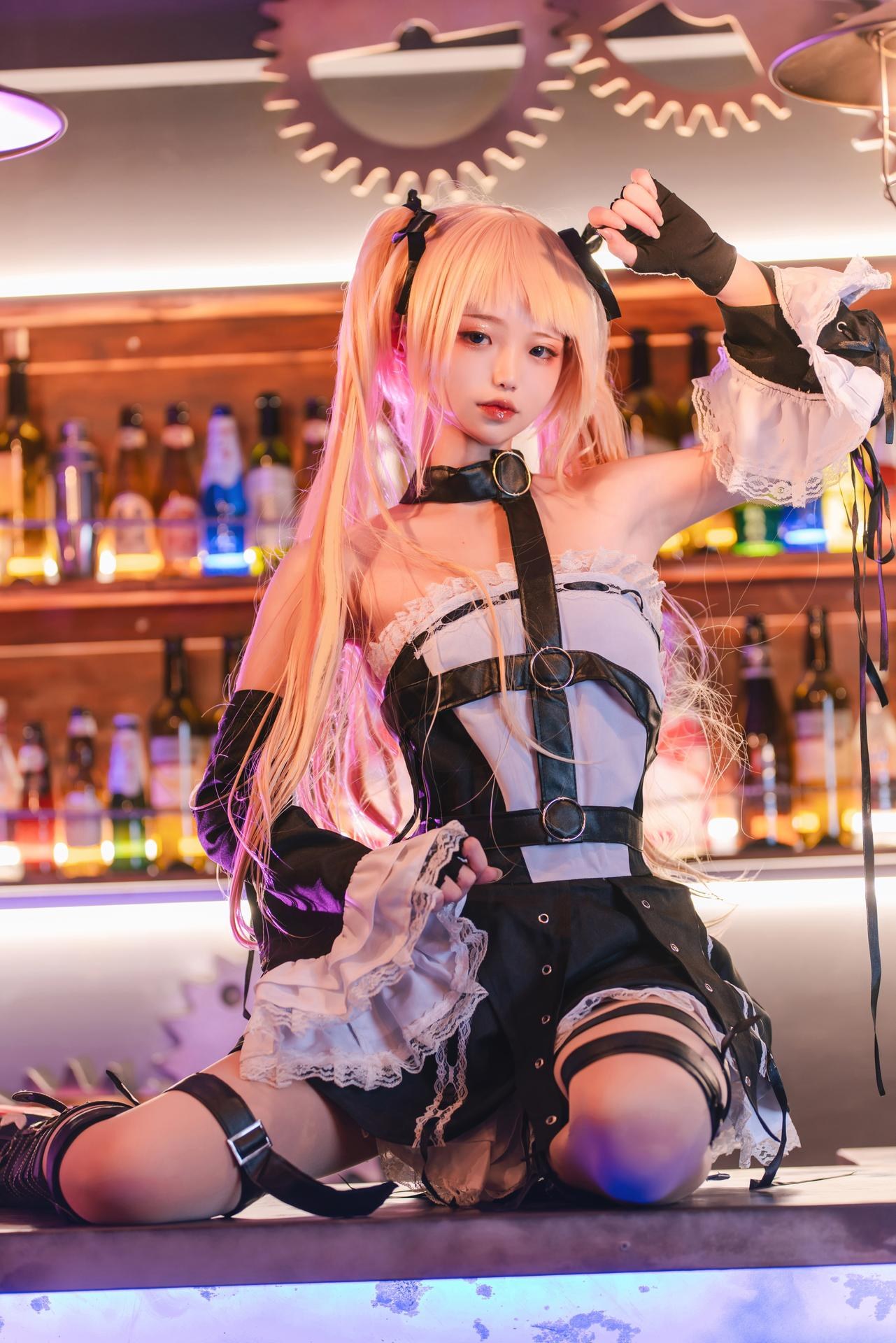 [cosplay] Irisuare(愛莉) - Marie Rose：Marie Rose角色還原美腿大尺度 68P