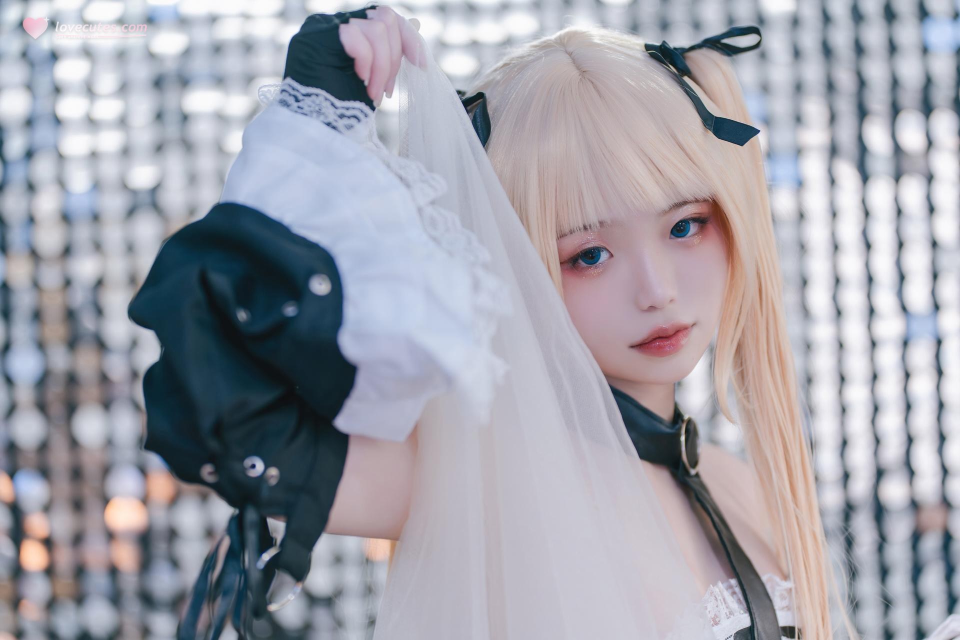[Cosplay] Irisuare - Marie Rose trang phục dây đai đen 68P