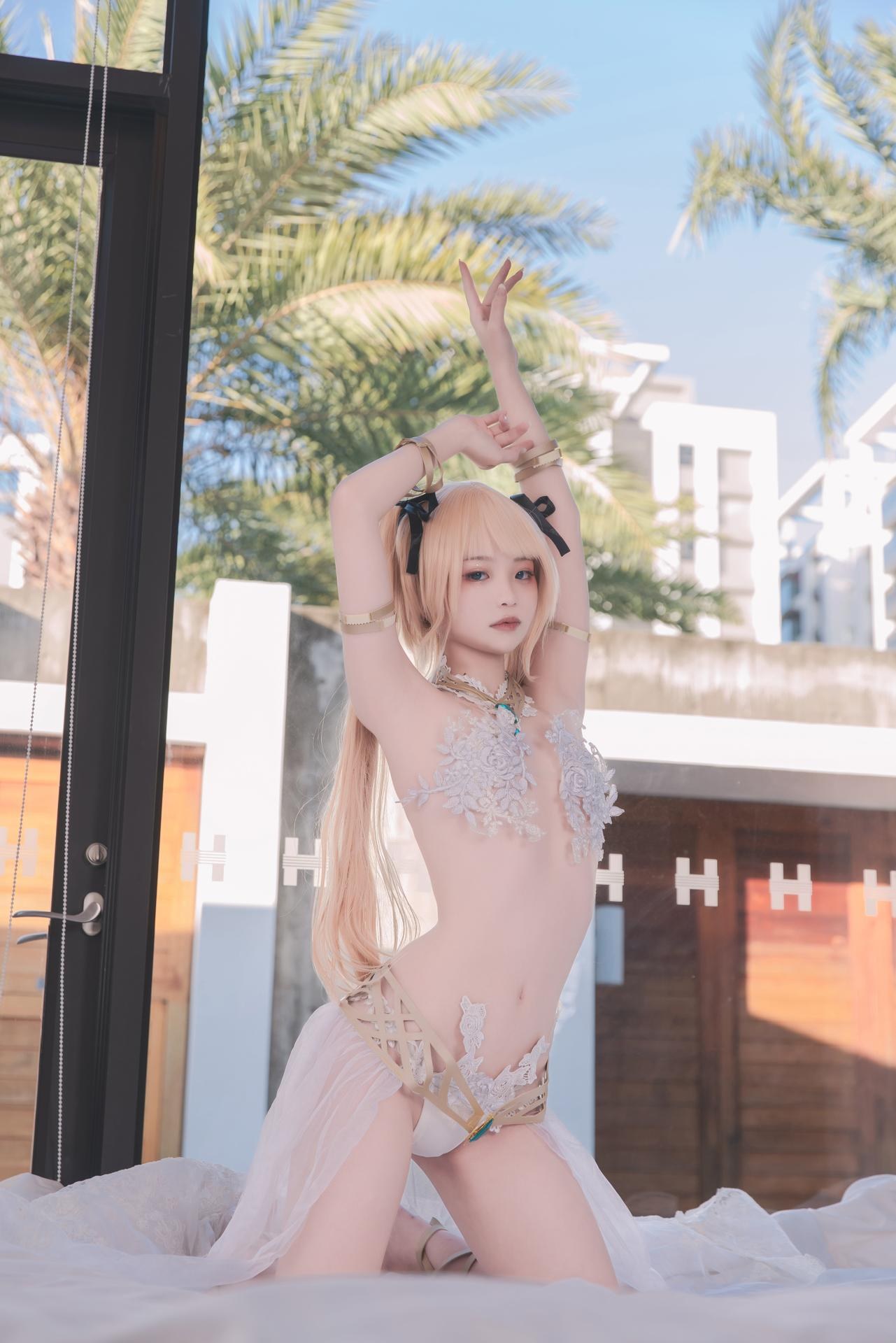 [cosplay] Irisuare(愛莉) - Marie Rose：Marie Rose角色還原美腿大尺度 68P