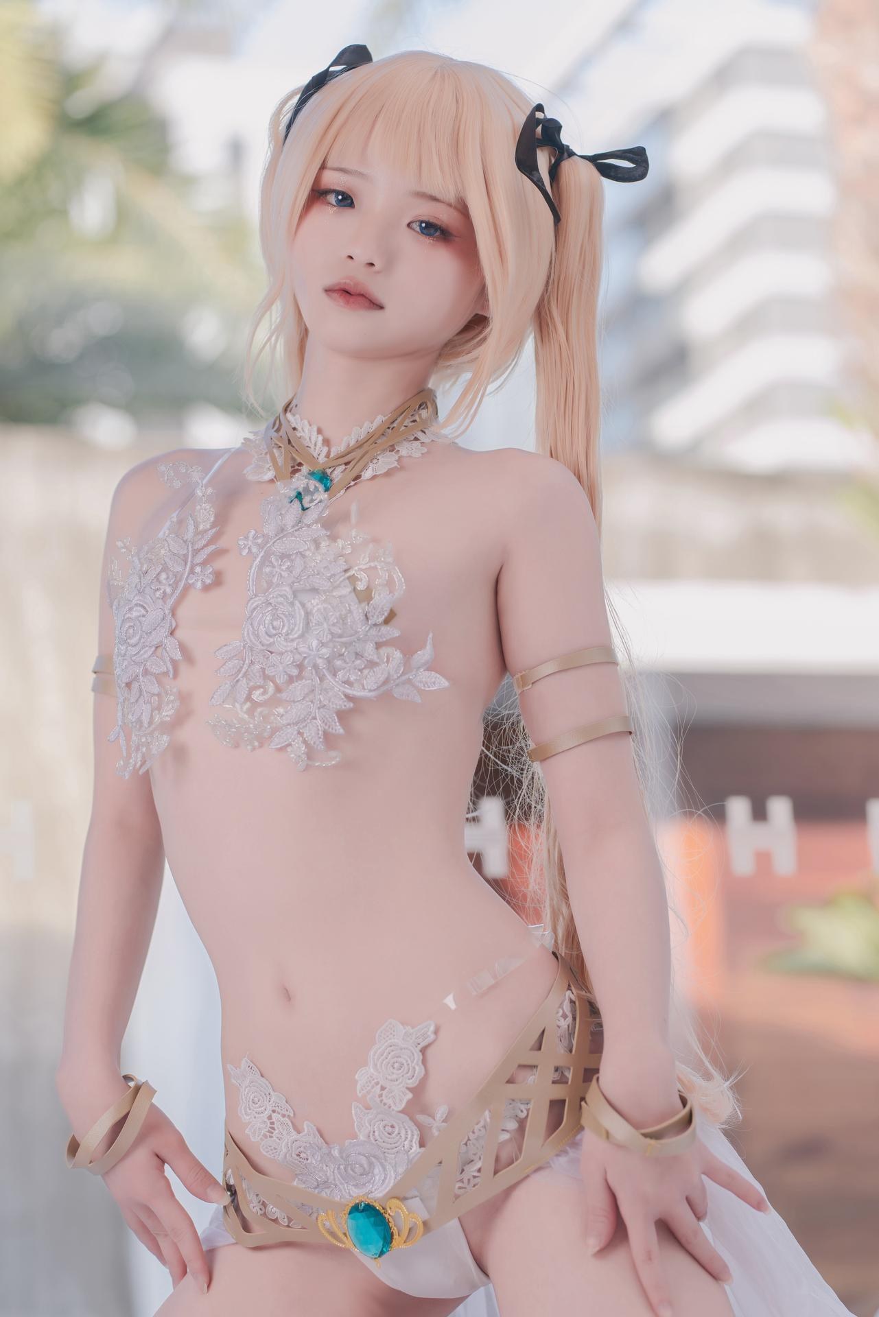 [cosplay] Irisuare(愛莉) - Marie Rose：Marie Rose角色還原美腿大尺度 68P