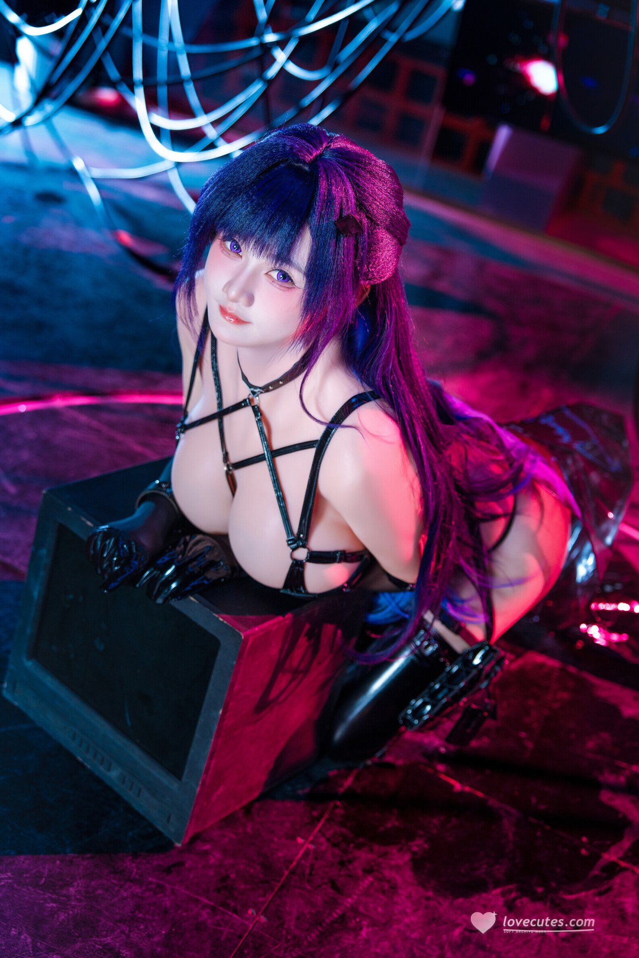 [cosplay] Xiaoyukiko小鱼 - 更衣人偶坠入爱河 喜多川海梦：更衣人偶坠入爱河 喜多川海梦 (十六夜更纱)角色還原美腿大尺度 29P