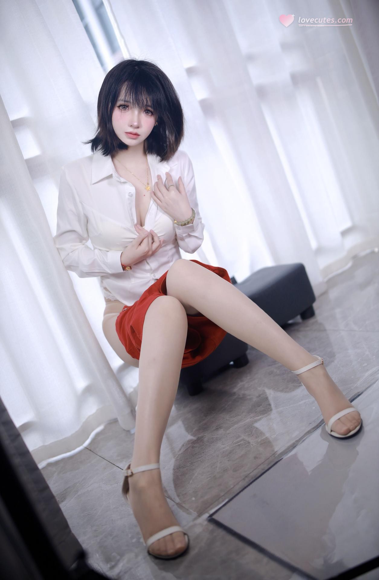 [cosplay] 疯猫ss - 2025年09月会员訂閱合集角色還原美腿大尺度 68P