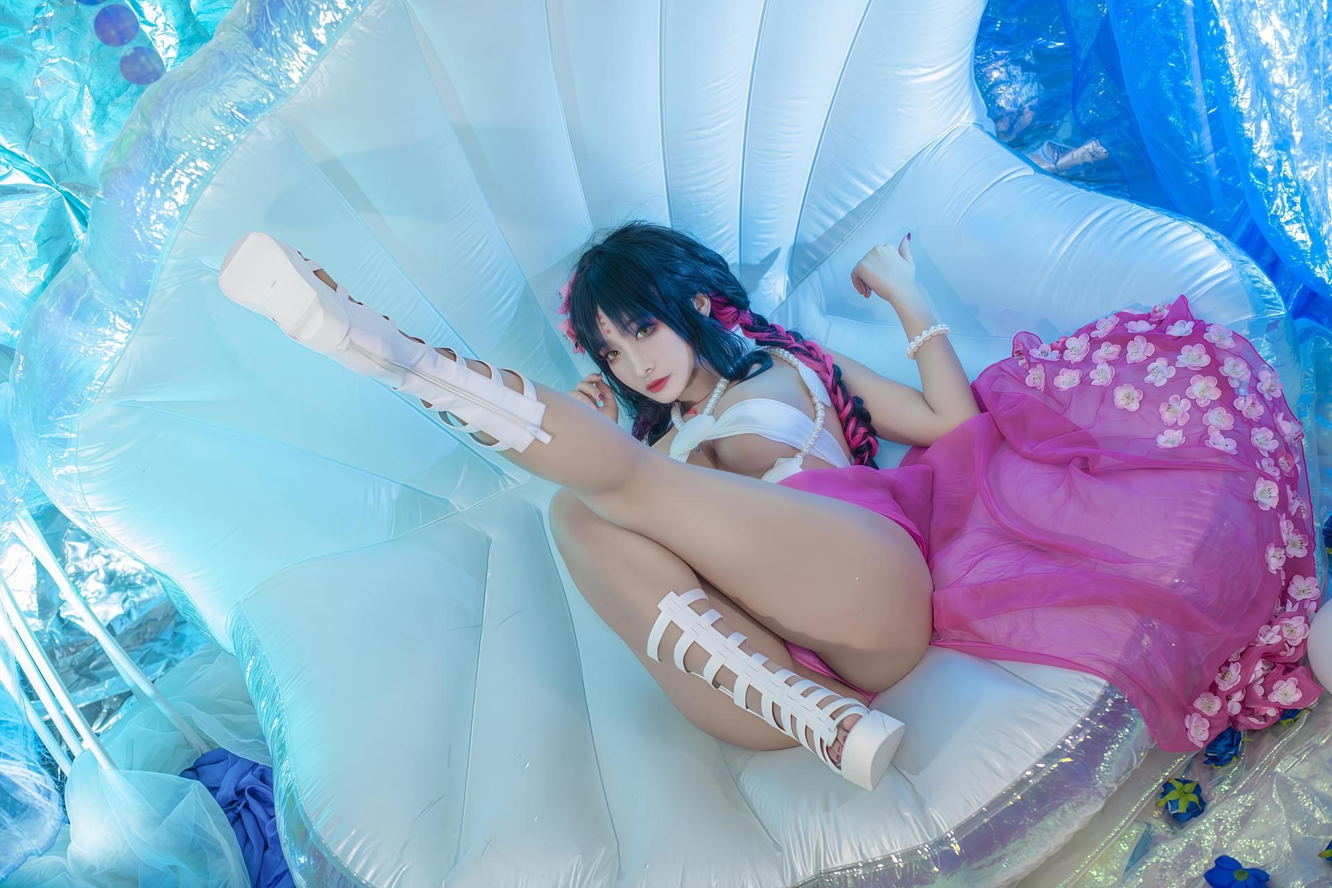 [cosplay] 洛璃LoLiSAMA - 杀生院泳装角色還原美腿 34P