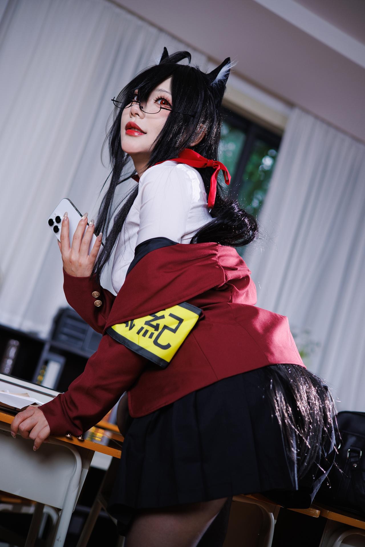 [cosplay] 是一只熊仔吗 - 大凤：大凤JK角色還原美腿大尺度 50P