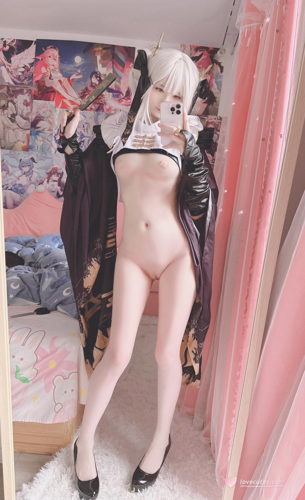 [cosplay] 習呆呆 - 布兰：旗袍黑絲大尺度角色還原 22P2G