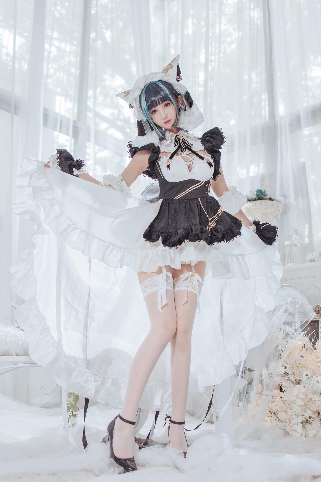 [Cosplay] Hanyu Sanwei - Cheshire hầu gái dáng đẹp 35P