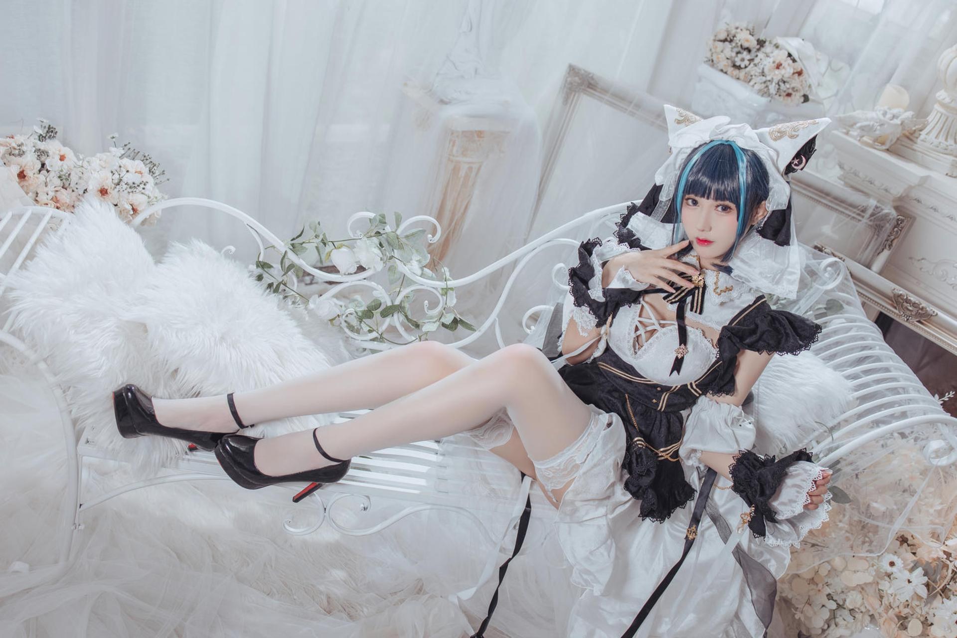 [Cosplay] Hanyu Sanwei - Cheshire hầu gái dáng đẹp 35P