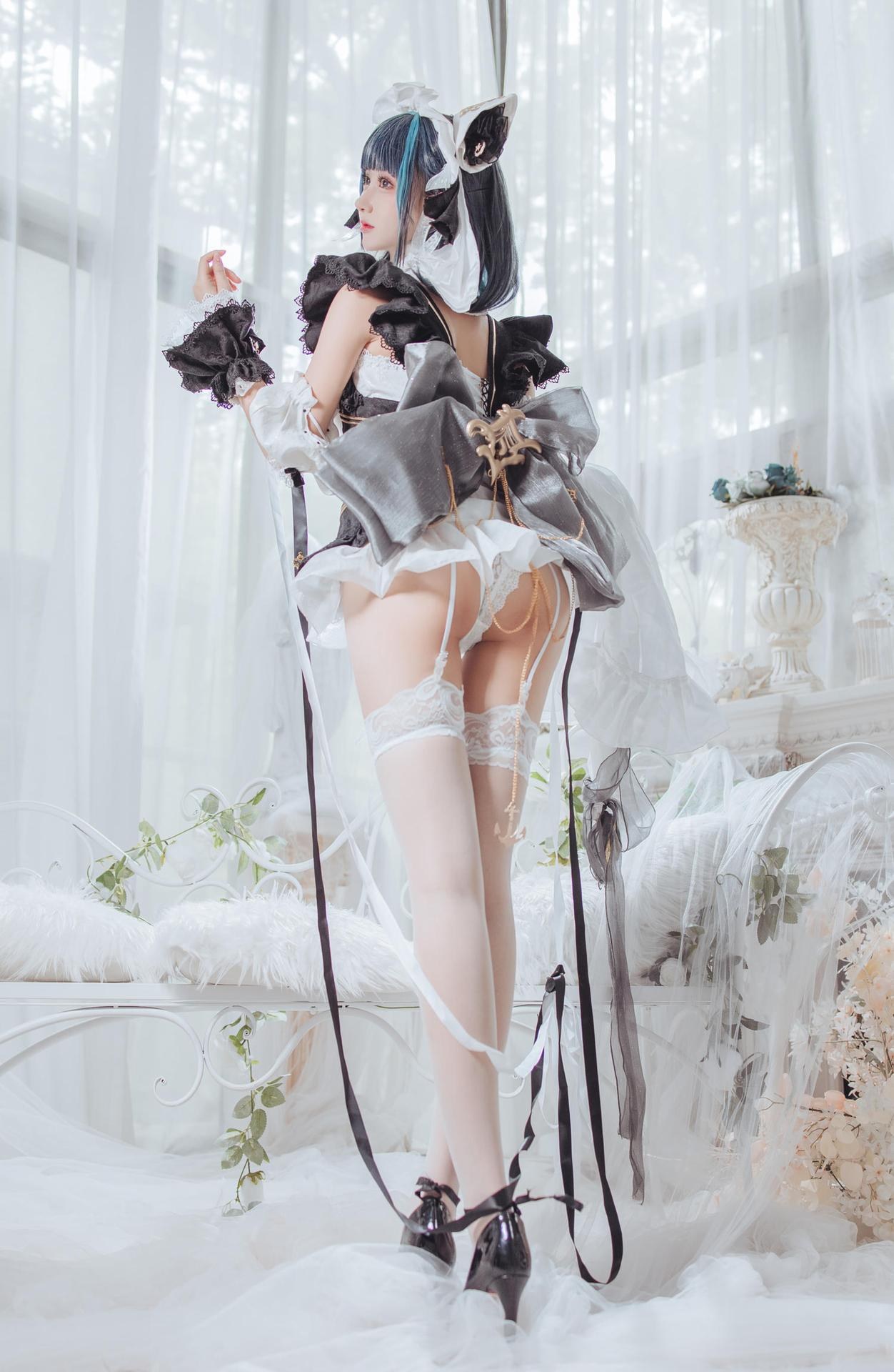 [Cosplay] Hanyu Sanwei - Cheshire hầu gái dáng đẹp 35P