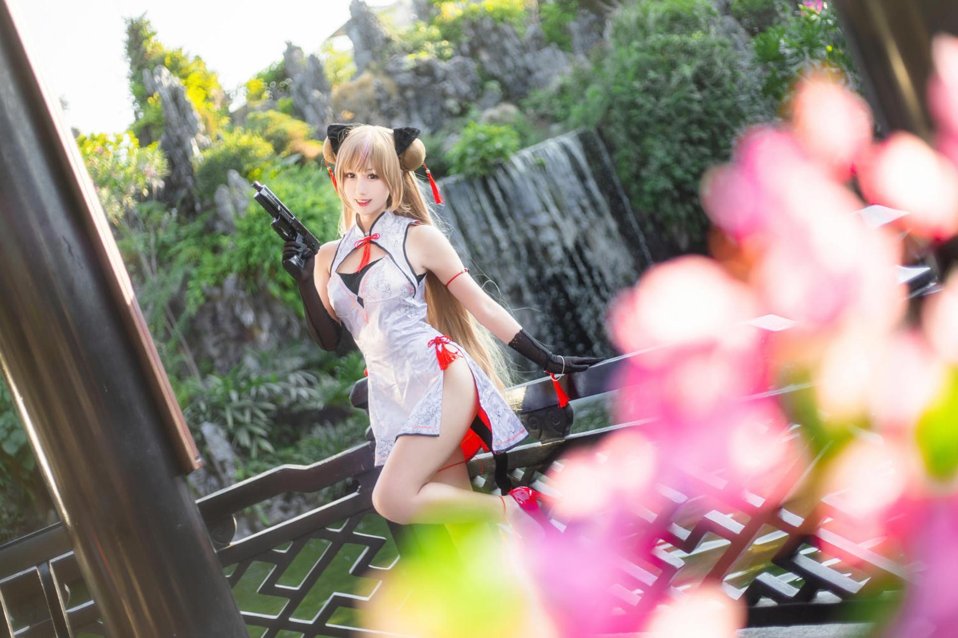 [Cosplay] Hanyu Sanwei - Mk23 Honey Flower dáng đẹp 18P