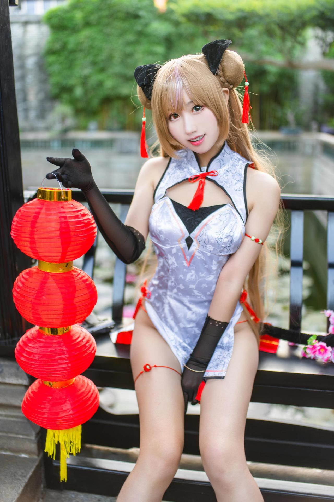 [Cosplay] Hanyu Sanwei - Mk23 Honey Flower dáng đẹp 18P