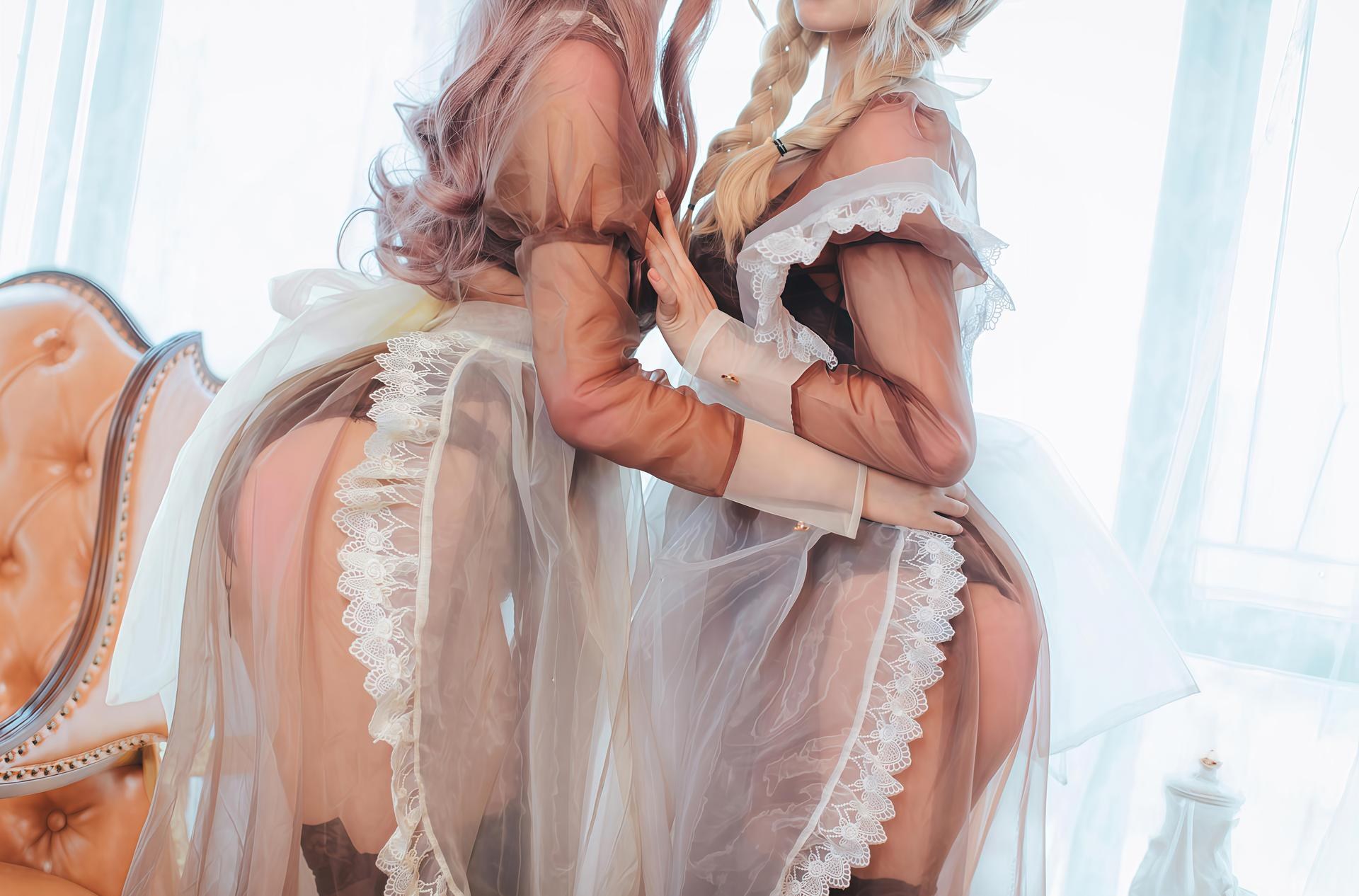 [Cosplay] Hanyu Sanwei and Yi Qian Zhi Mao Bohe - duo sheer maid room 32P