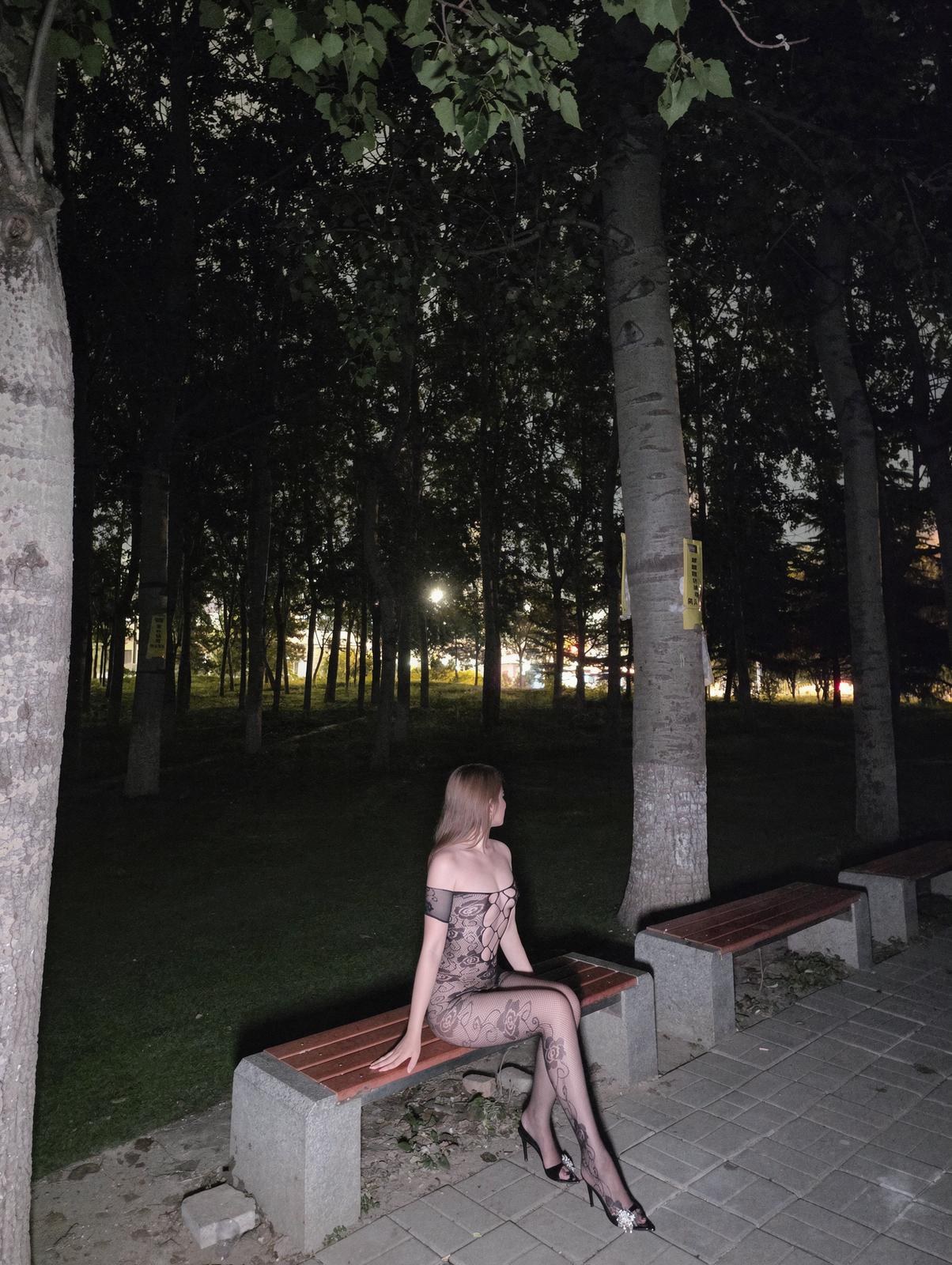 [Photo] Tatatheslut - ngoài trời nhiều cảnh dáng đẹp 124P16V