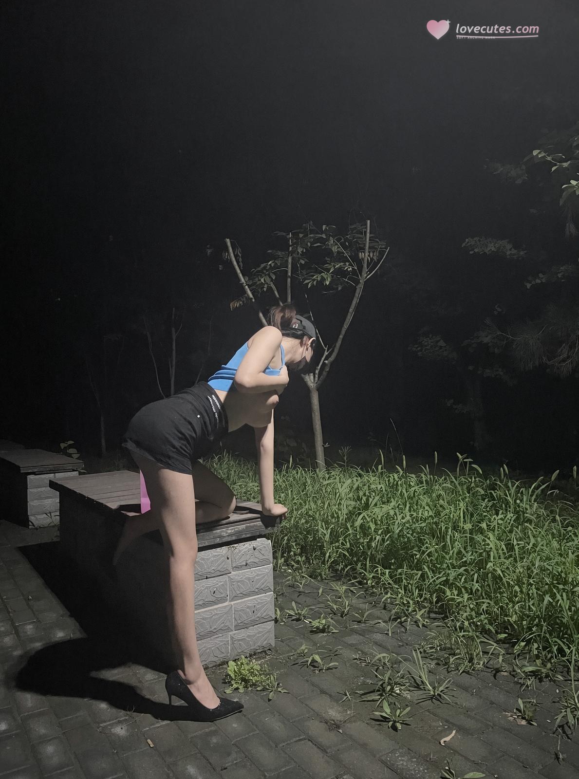 [写真] 小麦子 - 极品G奶嫩模 私拍福利：写真美腿大尺度 165P19V