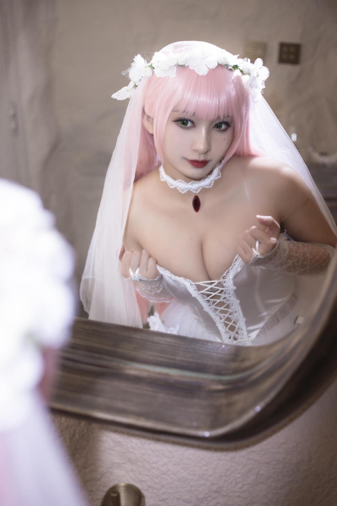 [Cosplay] LoLiSAMA - Zero Two bridal dress 63P