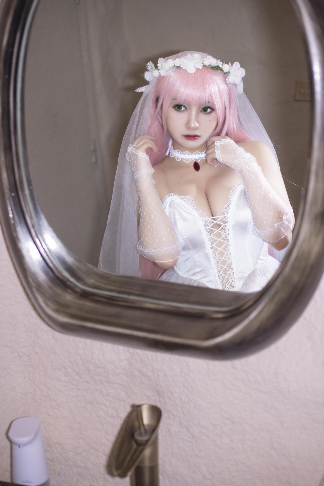 [Cosplay] LoLiSAMA - Zero Two bridal dress 63P