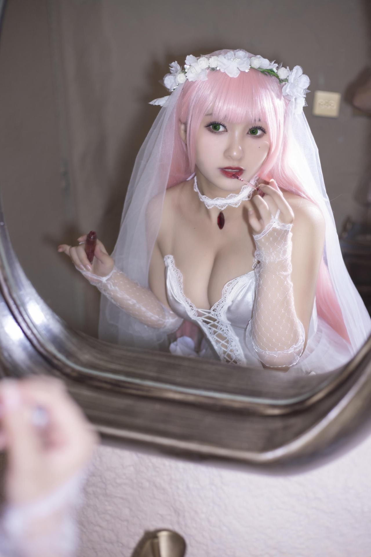 [Cosplay] LoLiSAMA - Zero Two bridal dress 63P