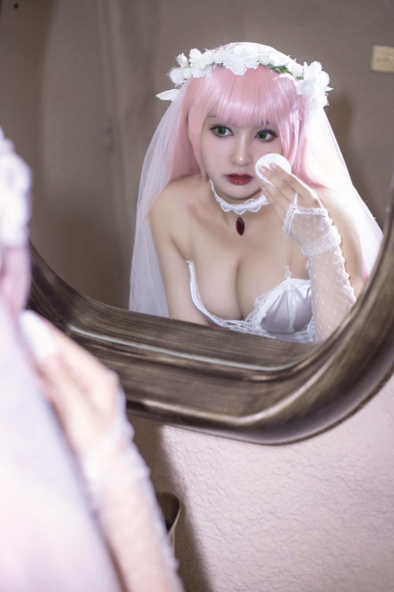 [Cosplay] LoLiSAMA - Zero Two bridal dress 63P