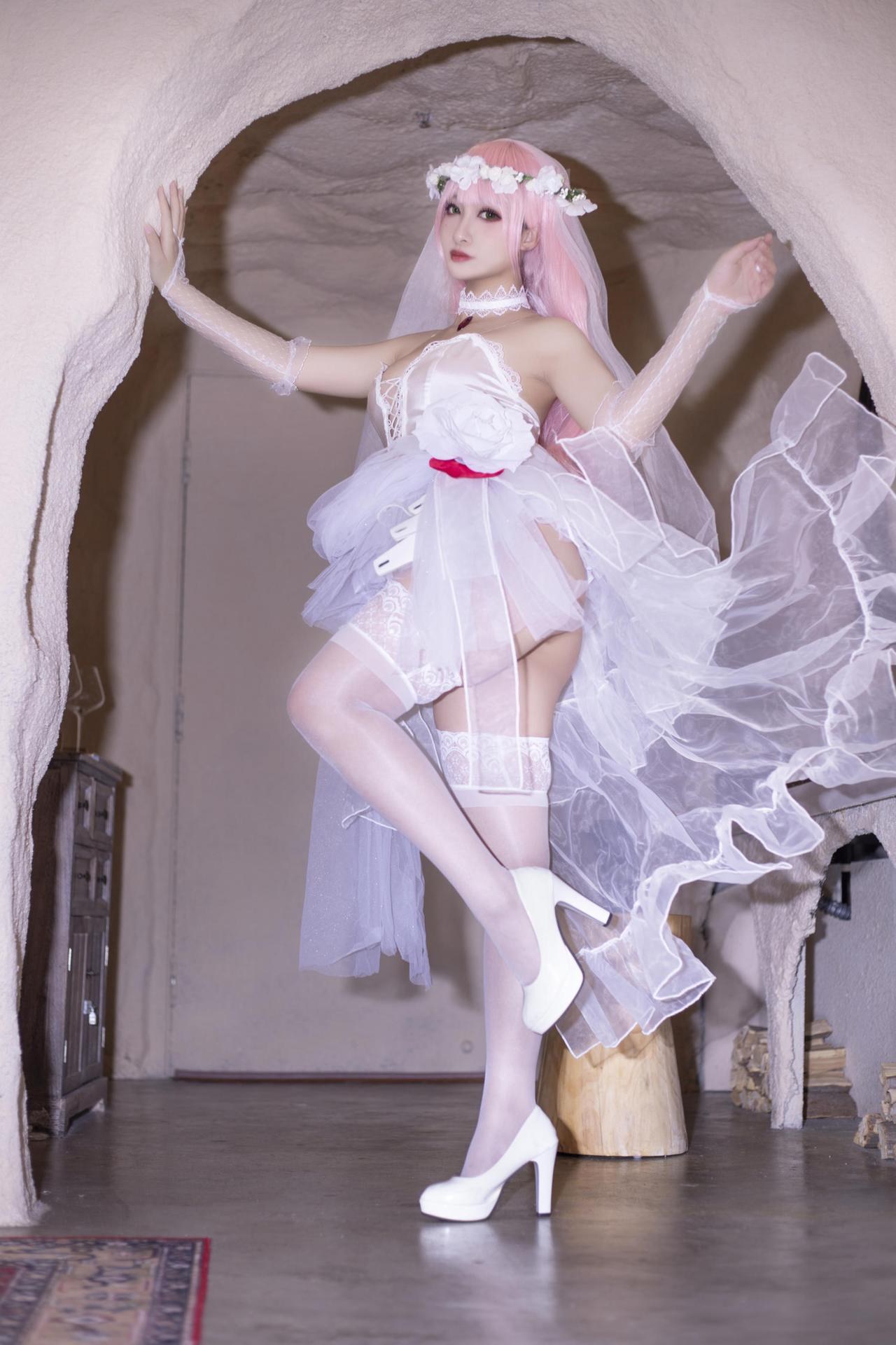 [Cosplay] LoLiSAMA - Zero Two bridal dress 63P