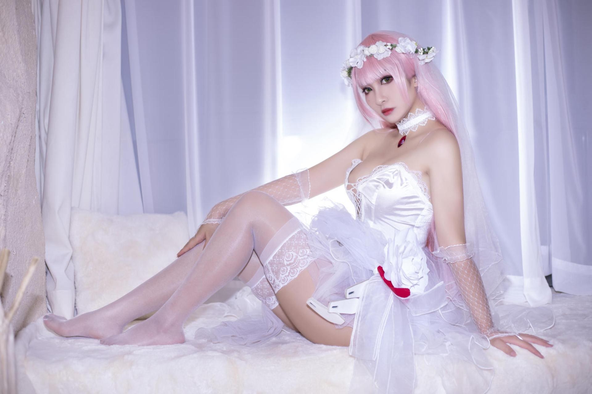 [Cosplay] LoLiSAMA - Zero Two bridal dress 63P