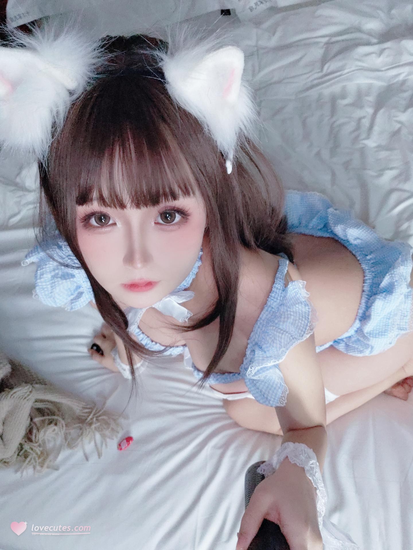 [Cosplay] Hinajiao - blue checked cat-ear lingerie 30P9G