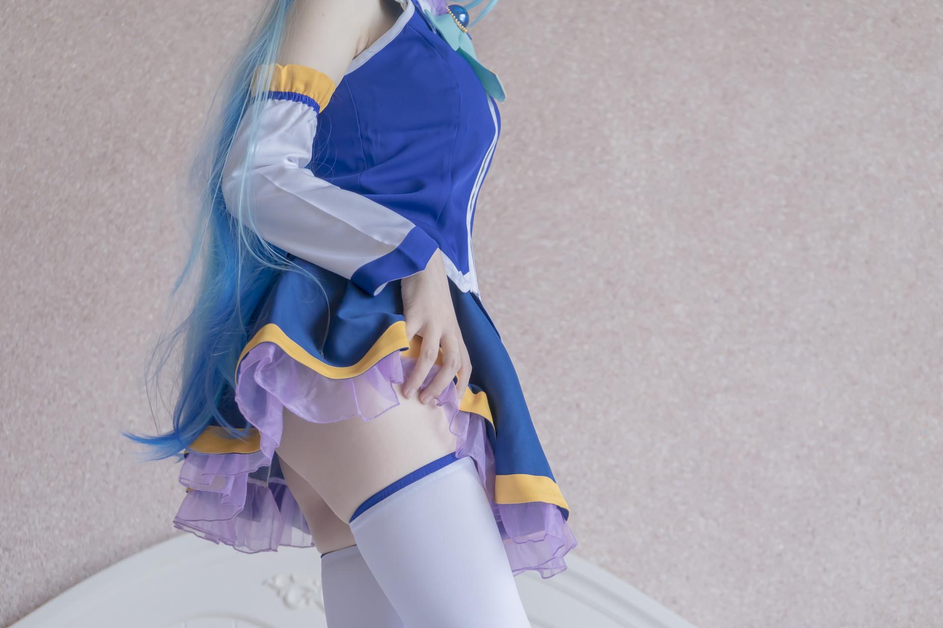 [cosplay] 少女映畫 - 阿庫婭：翹臀大尺度露點角色還原 80P