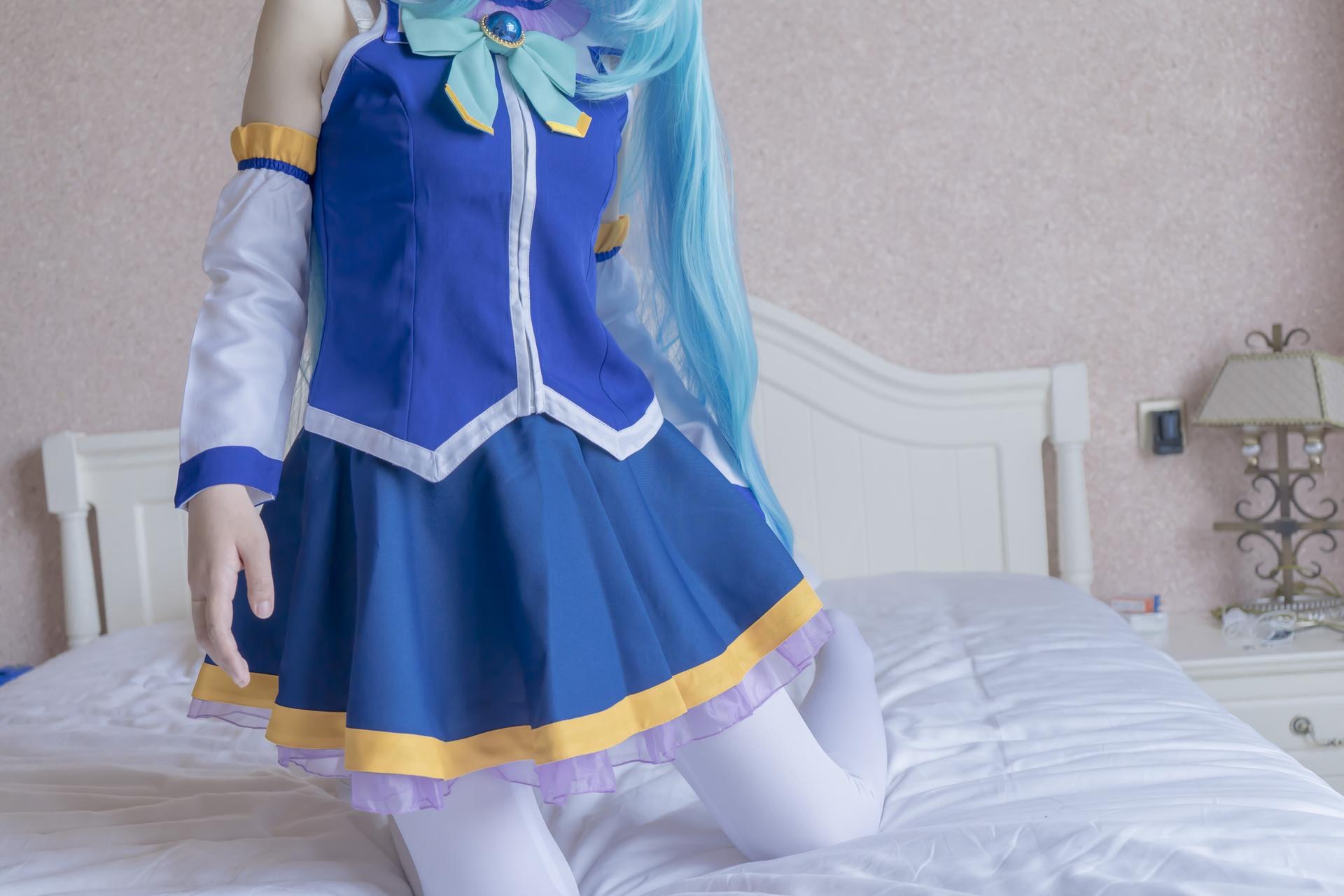 [Cosplay] Shaonv Yinghua - Aqua: phong cách ảnh người lớn chi tiết hở ngực vòng ba nổi bật bộ ảnh 80P