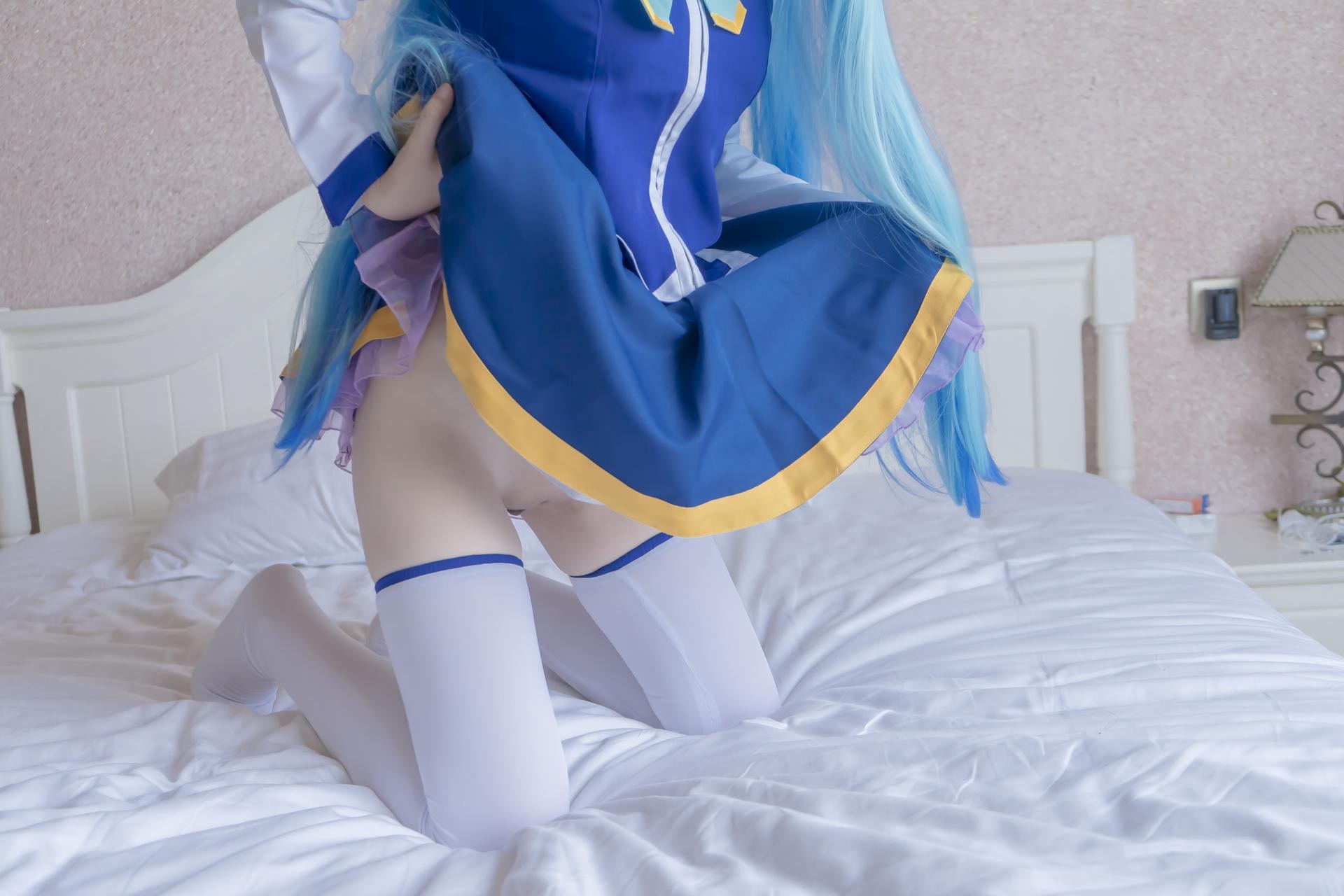 [Cosplay] Shaonv Yinghua - Aqua: phong cách ảnh người lớn chi tiết hở ngực vòng ba nổi bật bộ ảnh 80P