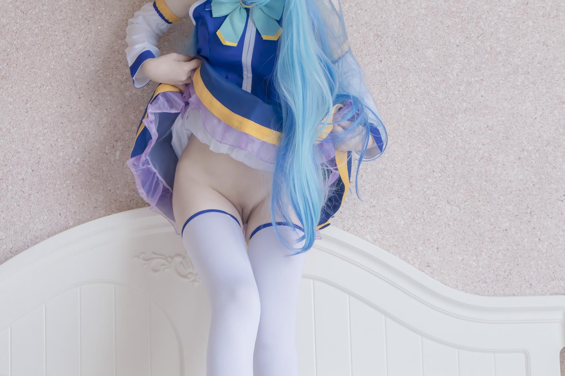 [Cosplay] Shaonv Yinghua - Aqua: phong cách ảnh người lớn chi tiết hở ngực vòng ba nổi bật bộ ảnh 80P