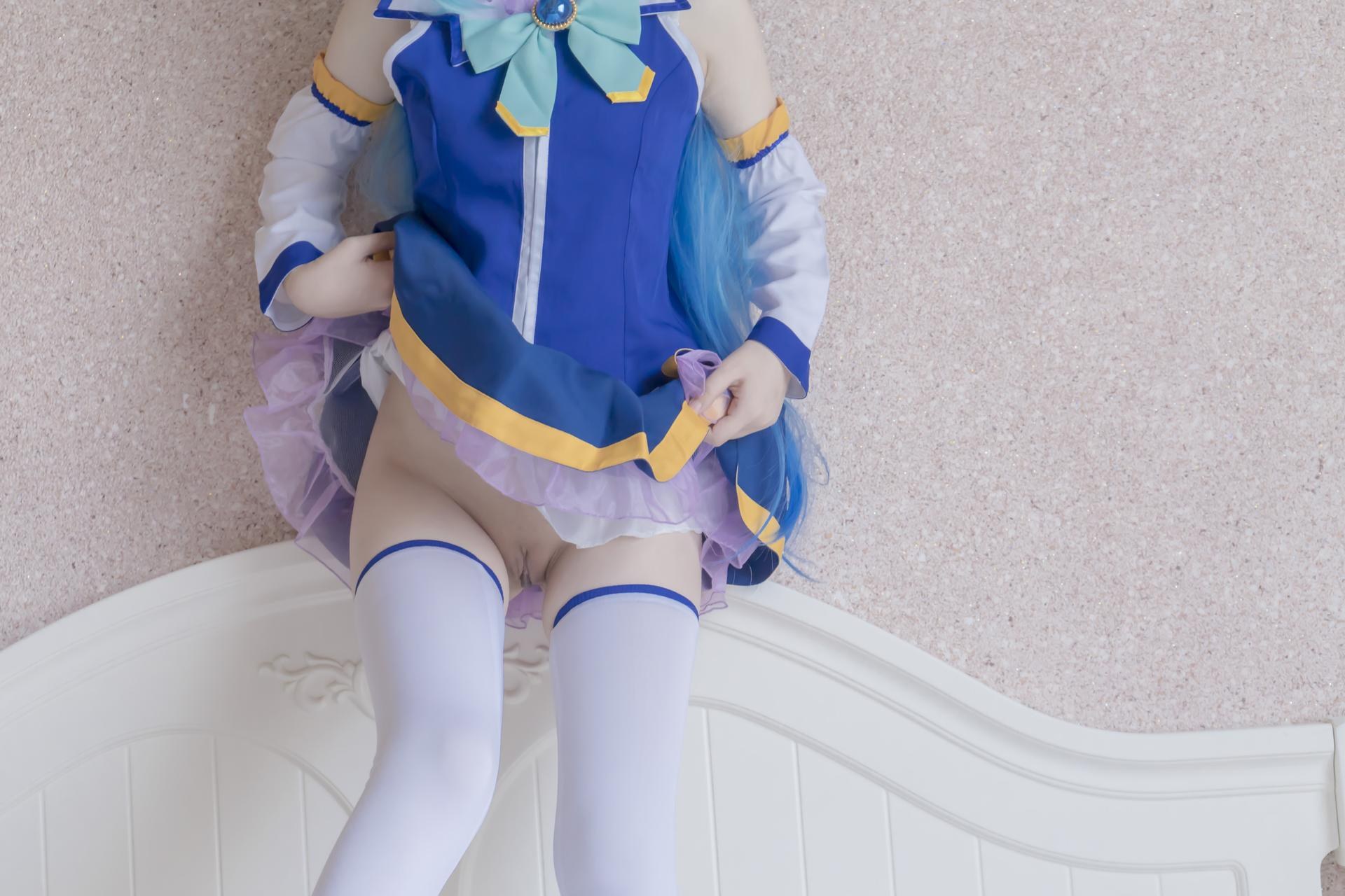 [Cosplay] Shaonv Yinghua - Aqua: phong cách ảnh người lớn chi tiết hở ngực vòng ba nổi bật bộ ảnh 80P