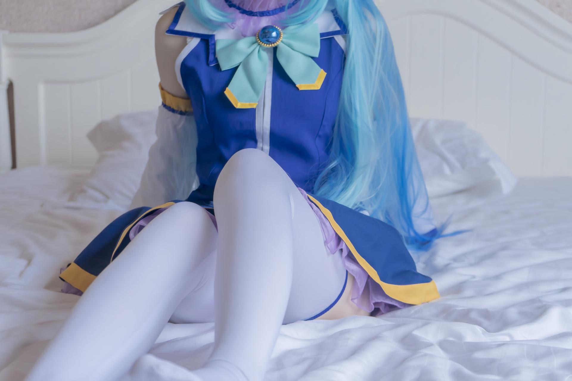 [Cosplay] Shaonv Yinghua - Aqua: phong cách ảnh người lớn chi tiết hở ngực vòng ba nổi bật bộ ảnh 80P