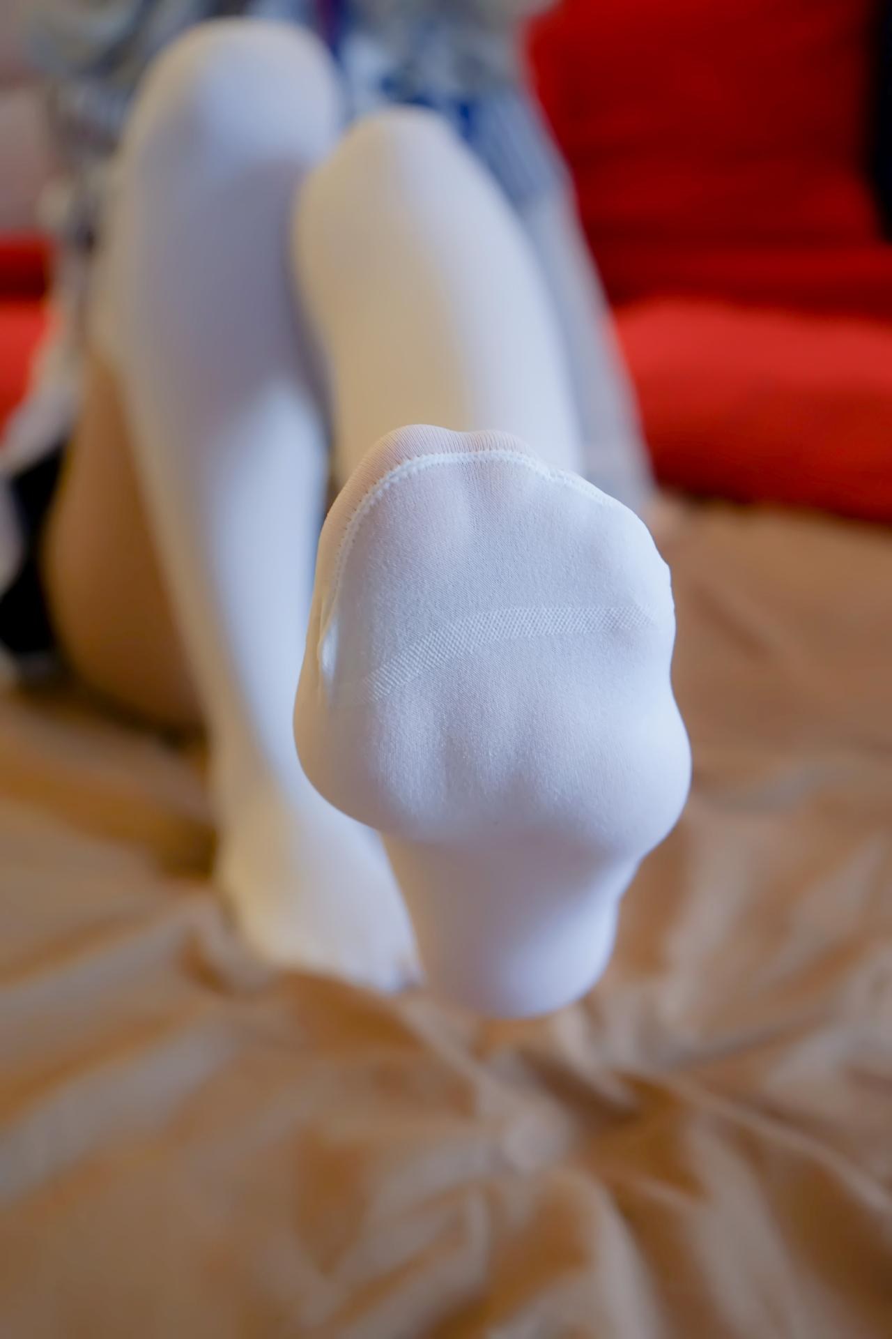 [Cosplay] Shaonv Yinghua - Kashima Lawson Uniform: adult styling topless details white stockings photo set 105P
