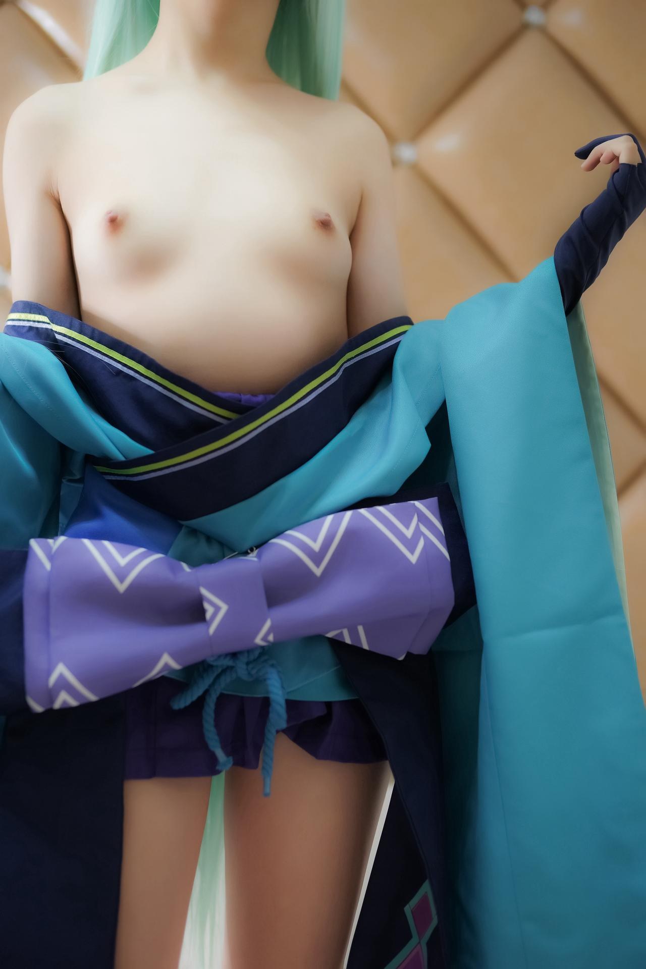 [cosplay] 少女映畫 - 青行燈：翹臀蕾絲內衣大尺度角色還原 104P
