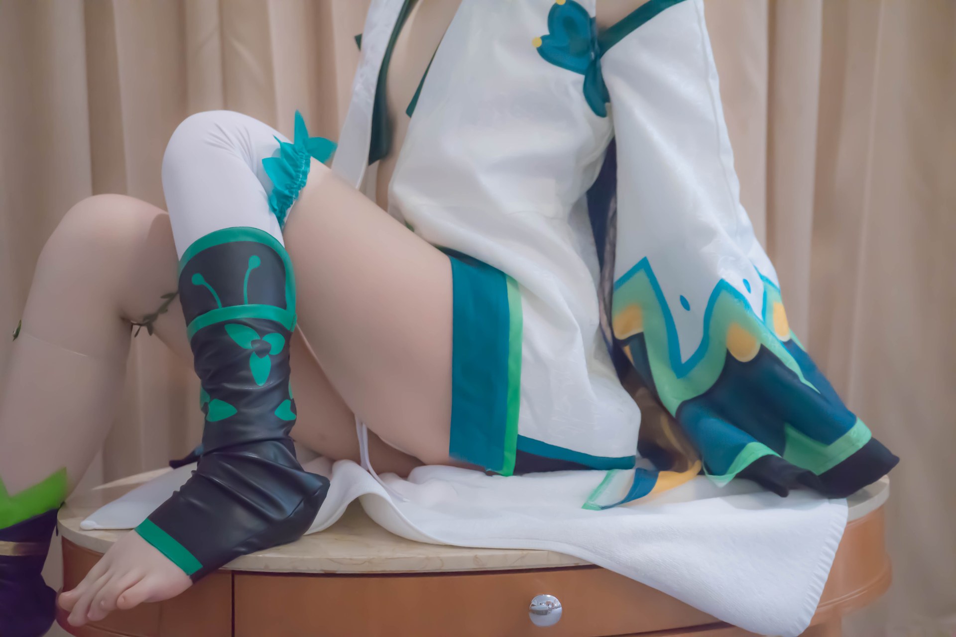 [Cosplay] Shaonv Yinghua - Onmyoji Hotarugusa: adult styling topless details curvy hips photo set 91P1V