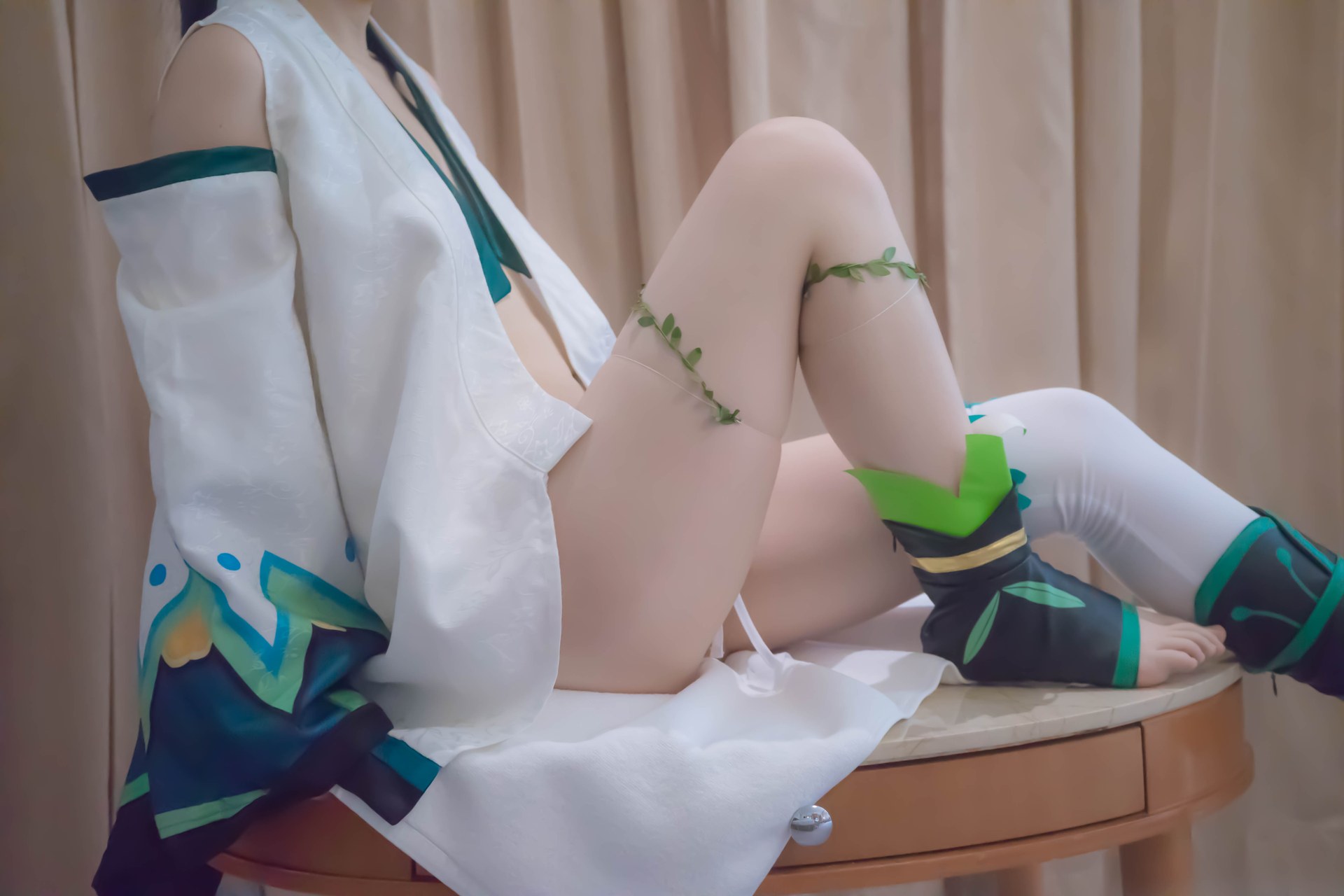 [Cosplay] Shaonv Yinghua - Onmyoji Hotarugusa: adult styling topless details curvy hips photo set 91P1V