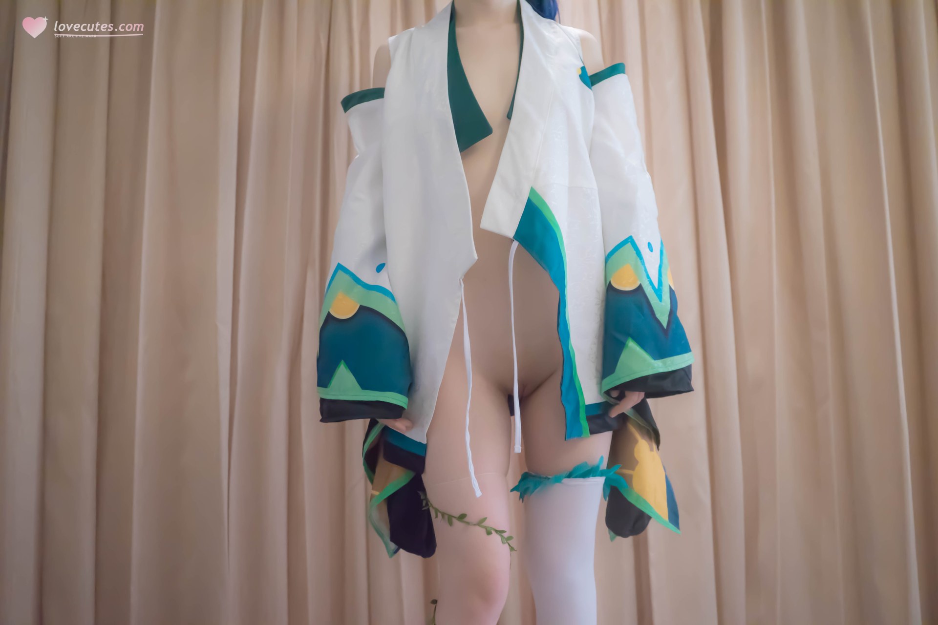 [cosplay] 少女映画 - 阴阳师 萤草：翘臀白丝露穴大尺度角色还原 91P1V