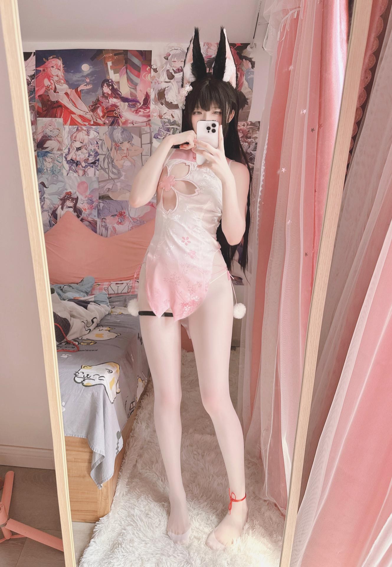 [cosplay] 習呆呆 - 長門：翘臀旗袍黑絲大尺度角色還原 20P3G2V