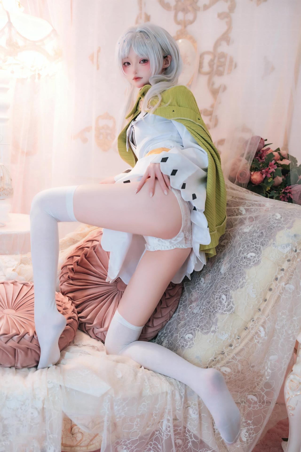Irisuare(愛莉) - 希露菲叶特白发精灵 写真セット 20P