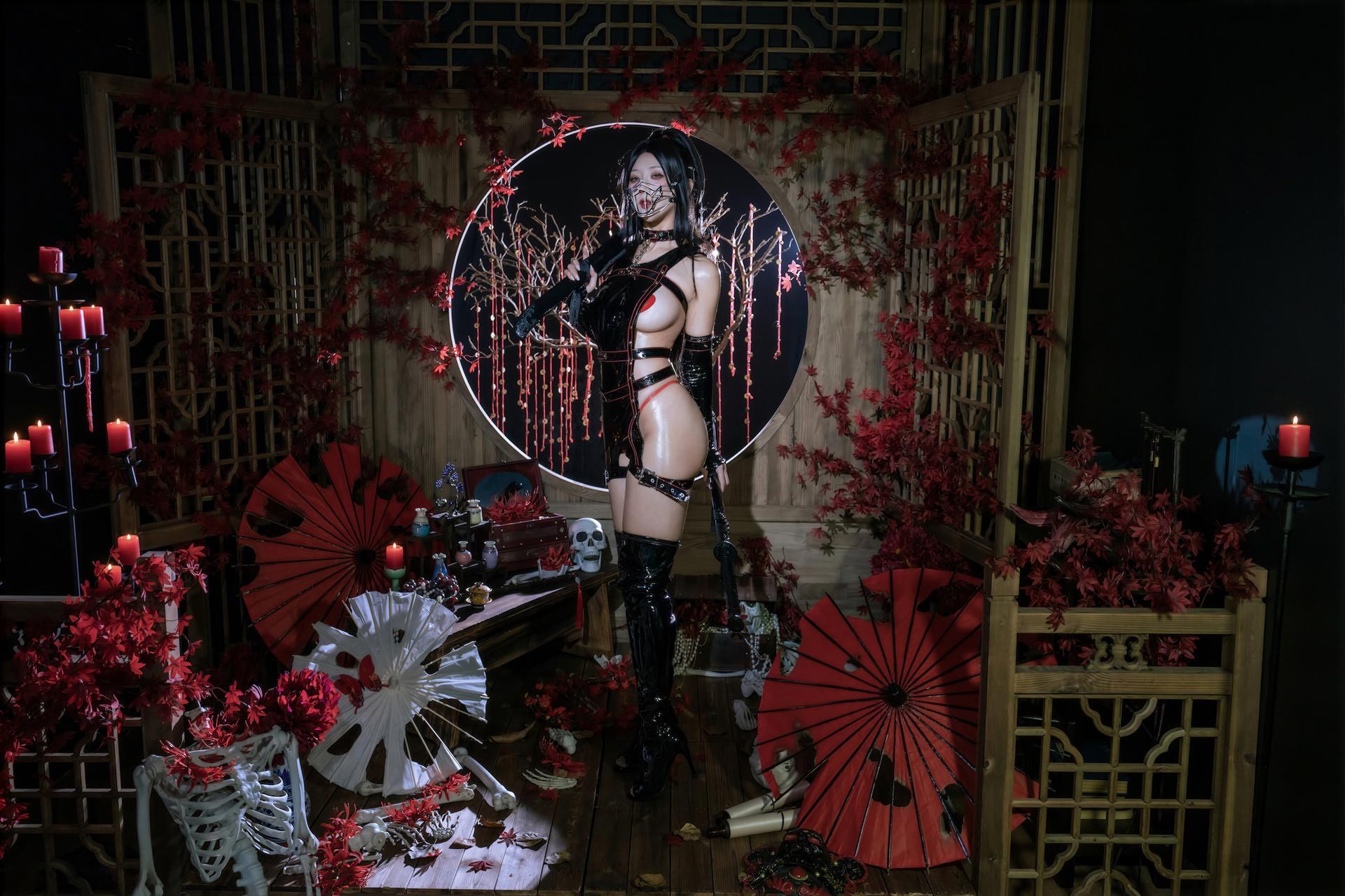 [Cosplay] Yunx1x1) - Bộ Dark Ninja Video 80P1V