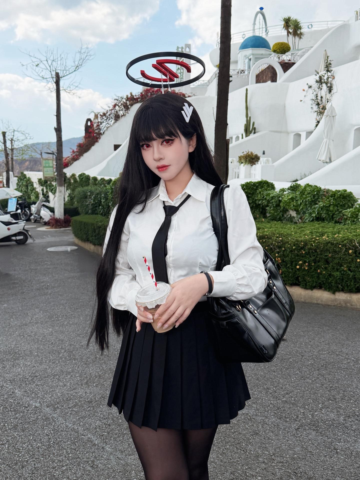 [cosplay] 半半子 - 蔚藍檔案 調月莉音：竞泳美腿大尺度 64P5V