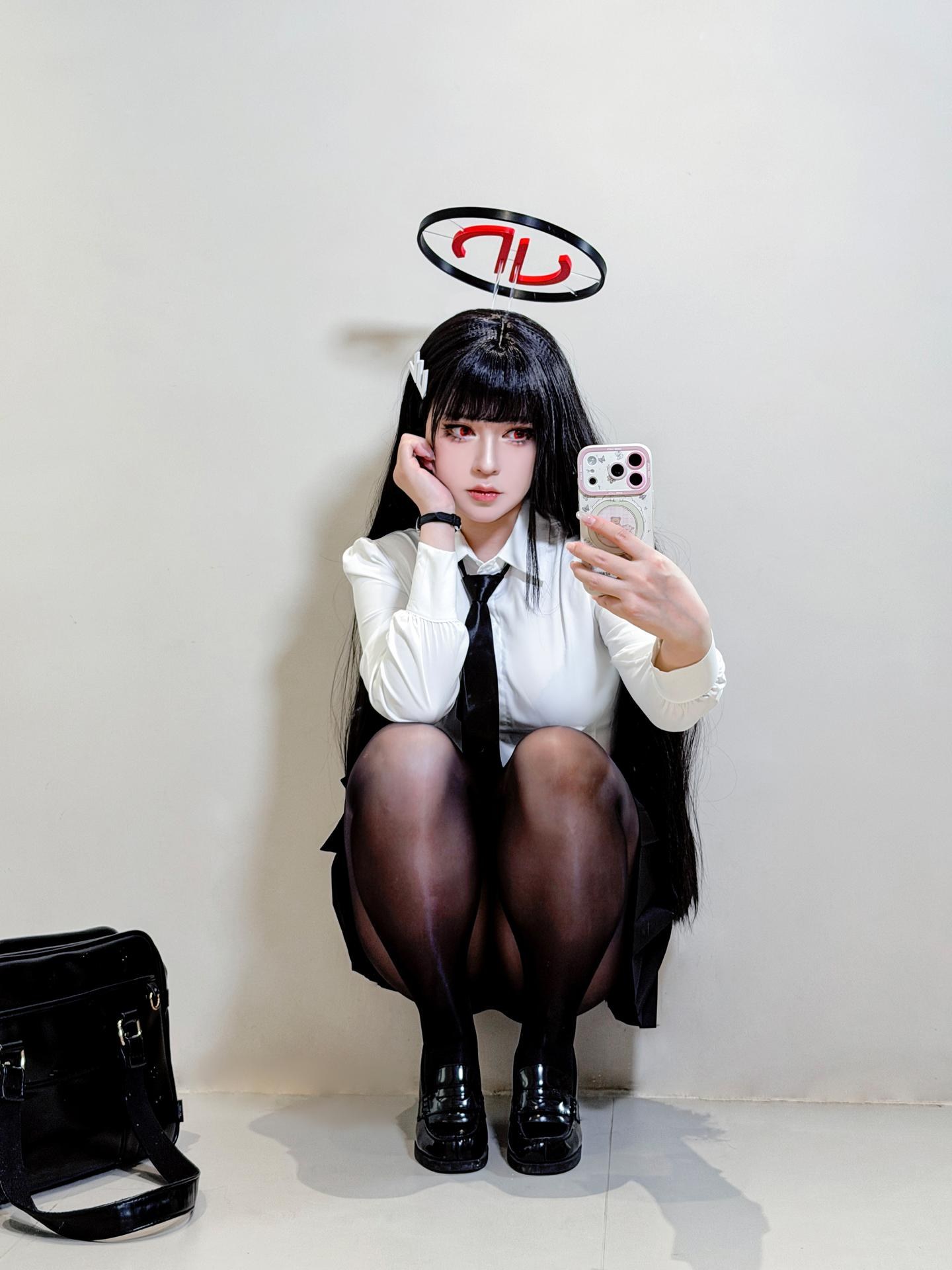 [cosplay] 半半子 - 蔚藍檔案 調月莉音：竞泳美腿大尺度 64P5V